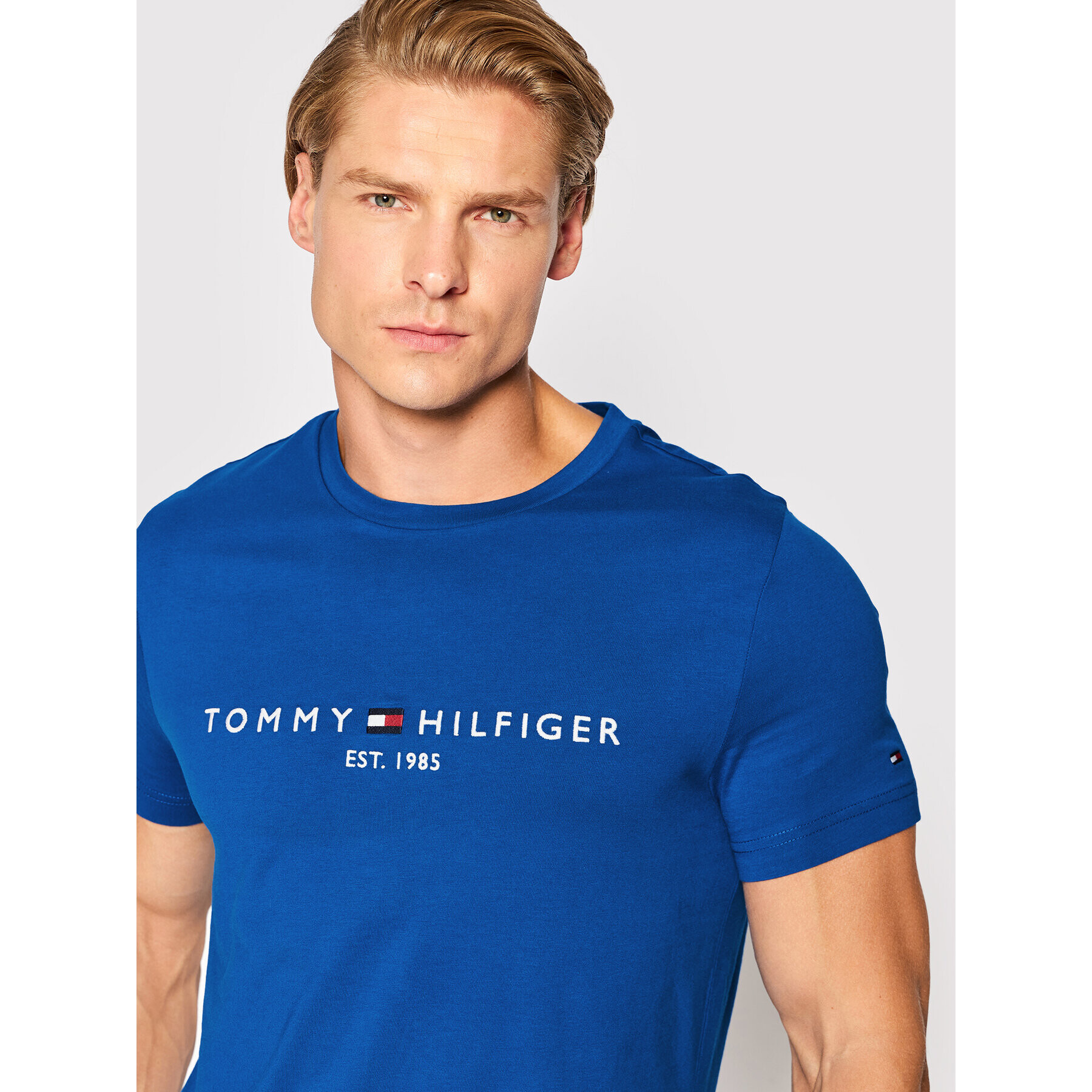 Tommy Hilfiger Тишърт Logo MW0MW11797 Син Regular Fit - Pepit.bg