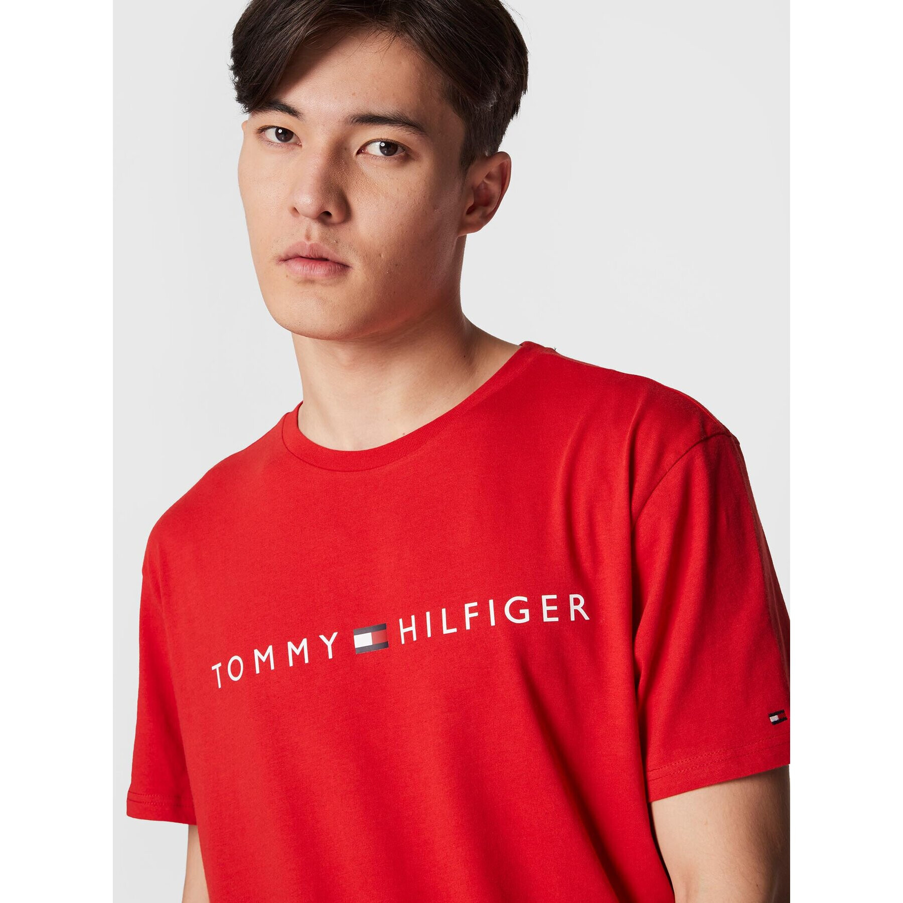 Tommy Hilfiger Тишърт Logo UM0UM01434 Червен Regular Fit - Pepit.bg