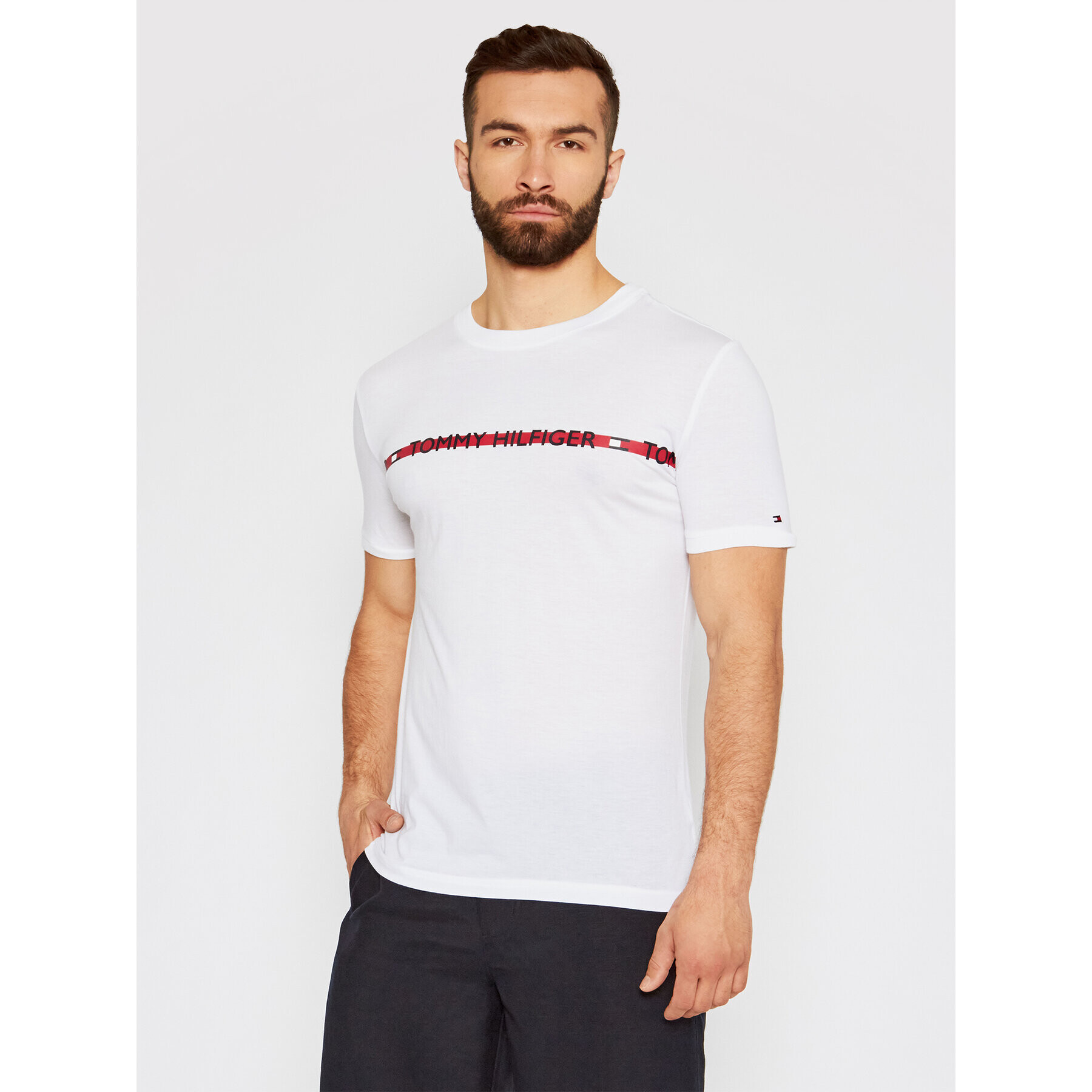 Tommy Hilfiger Тишърт Logo UM0UM01915 Бял Regular Fit - Pepit.bg