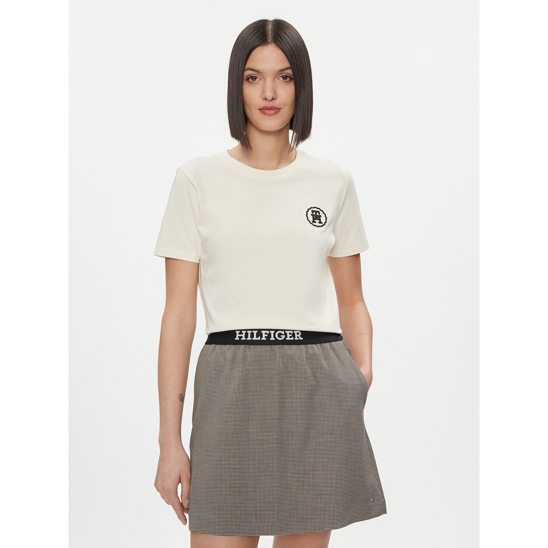 Tommy Hilfiger Тишърт Modern WW0WW40273 Бежов Regular Fit - Pepit.bg