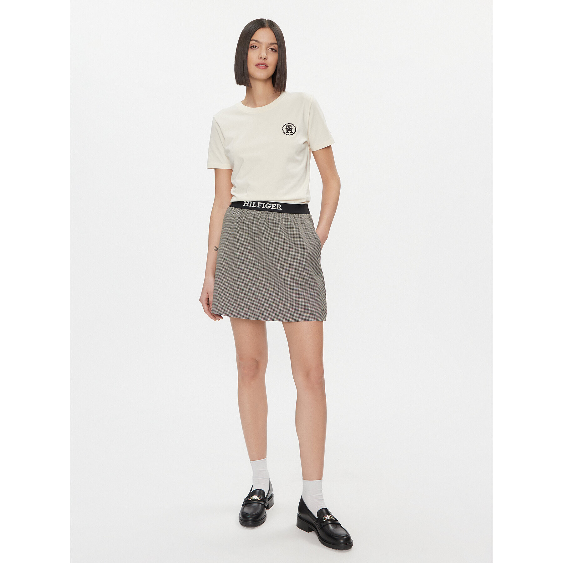 Tommy Hilfiger Тишърт Modern WW0WW40273 Бежов Regular Fit - Pepit.bg