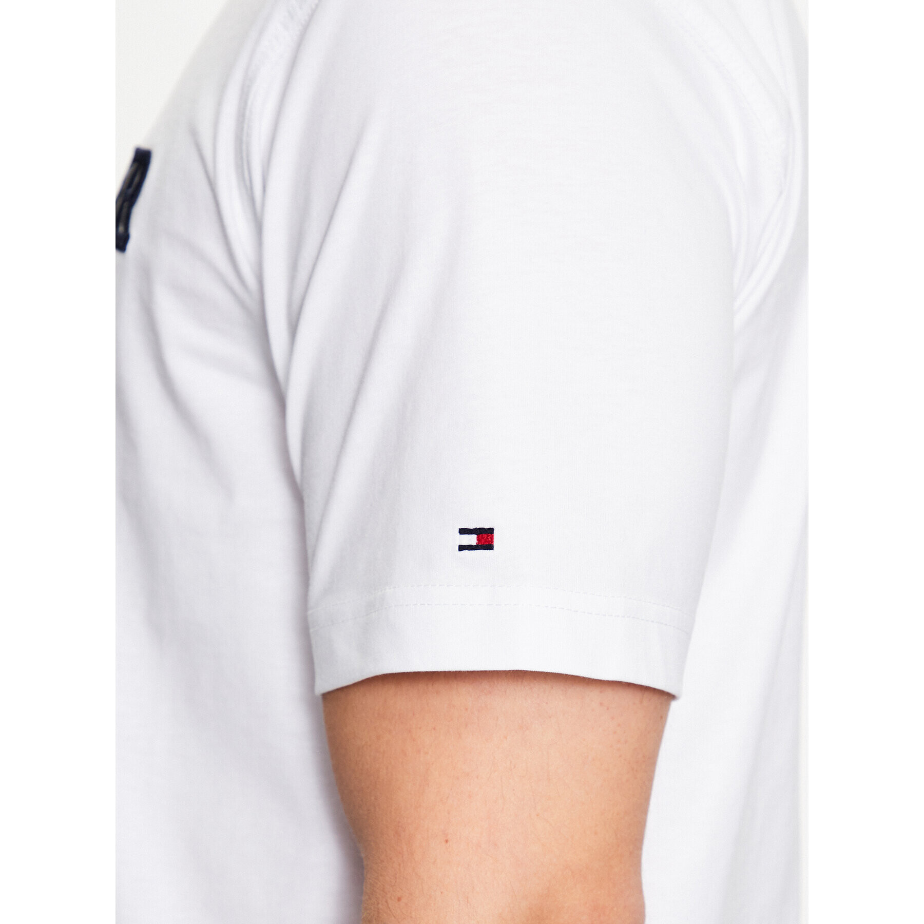 Tommy Hilfiger Тишърт Monotype MW0MW31539 Бял Regular Fit - Pepit.bg