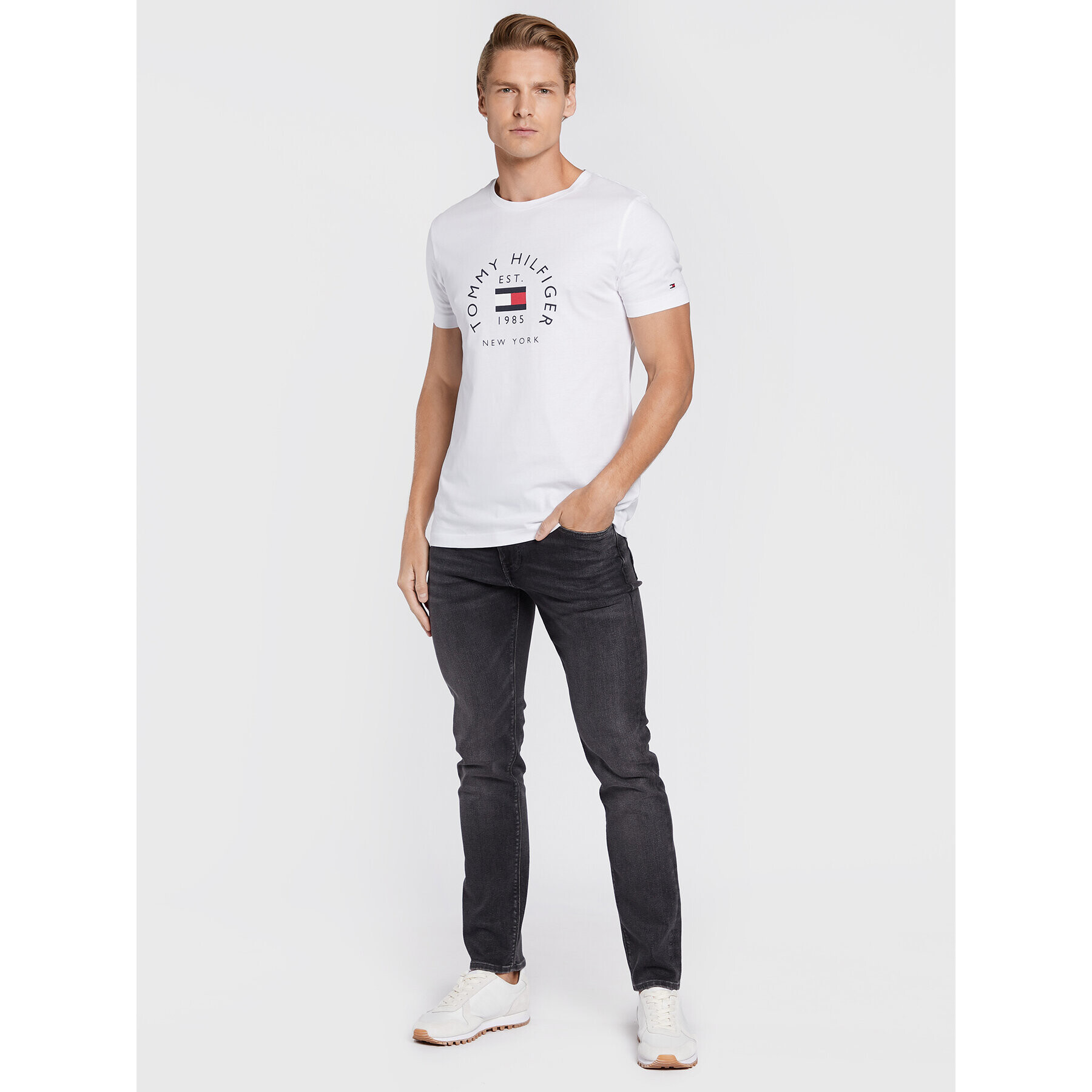 Tommy Hilfiger Тишърт MW0MW27909 Бял Slim Fit - Pepit.bg