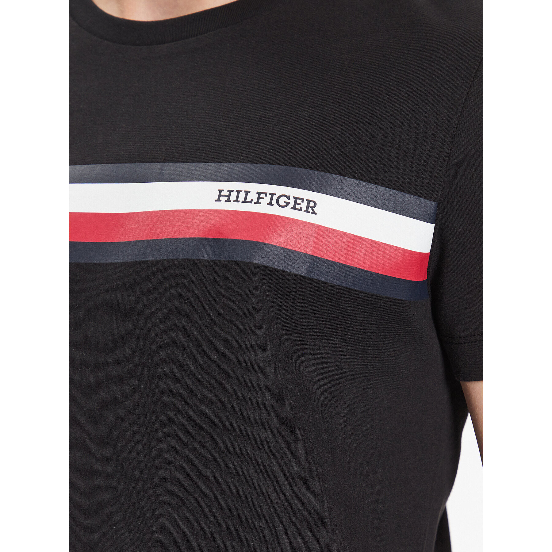 Tommy Hilfiger Тишърт MW0MW32119 Черен Regular Fit - Pepit.bg