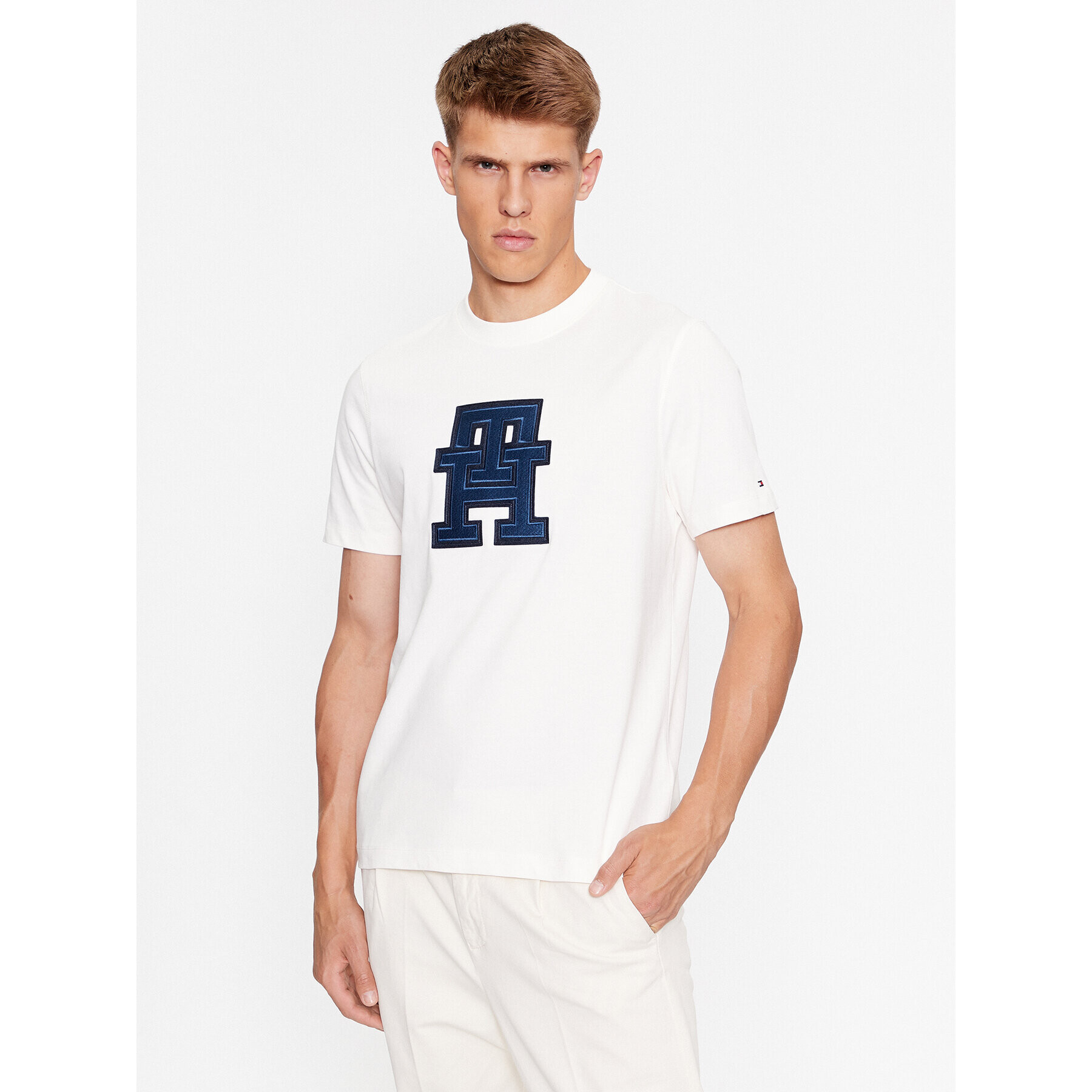 Tommy Hilfiger Тишърт MW0MW32589 Бял Regular Fit - Pepit.bg