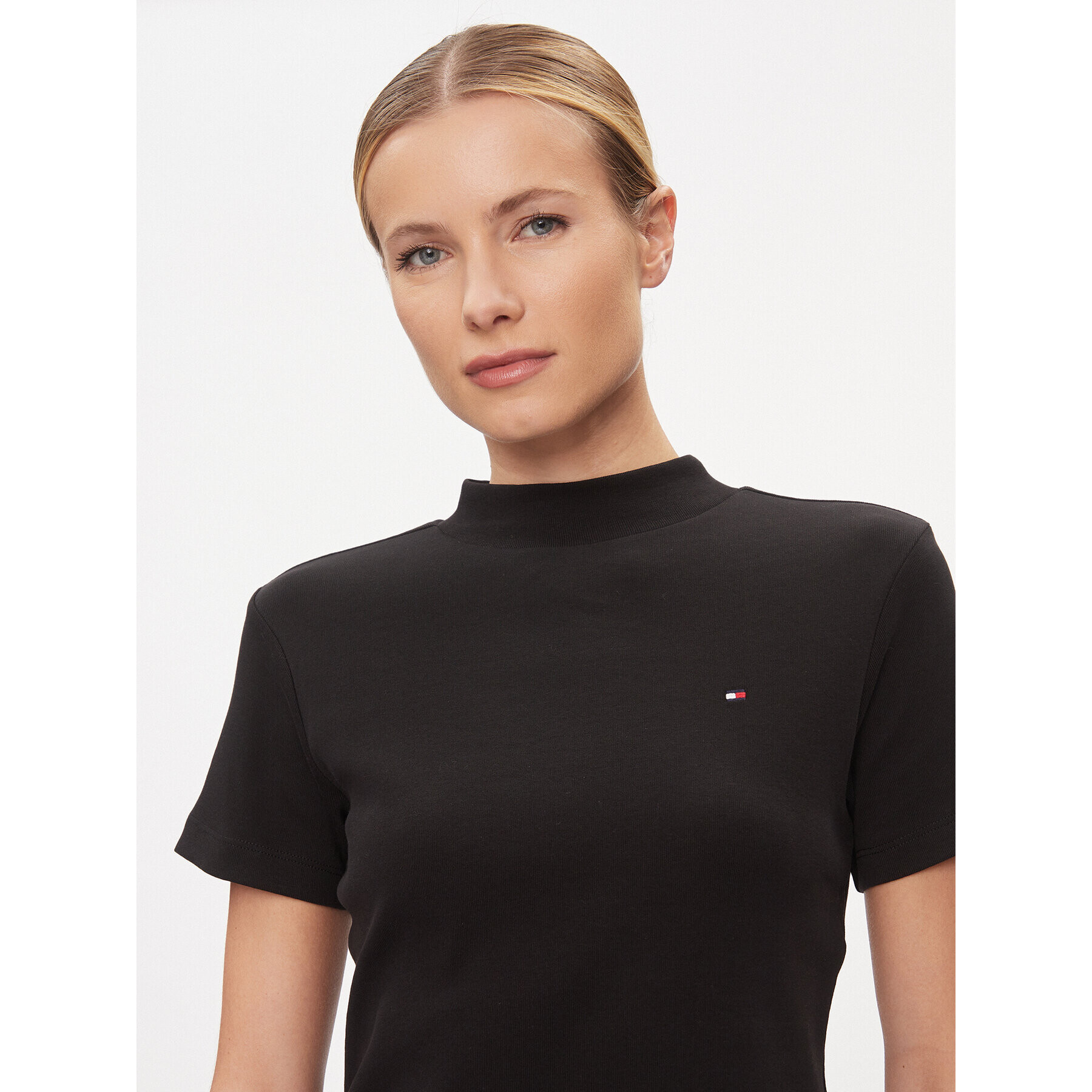 Tommy Hilfiger Тишърт New Cody WW0WW40586 Черен Slim Fit - Pepit.bg