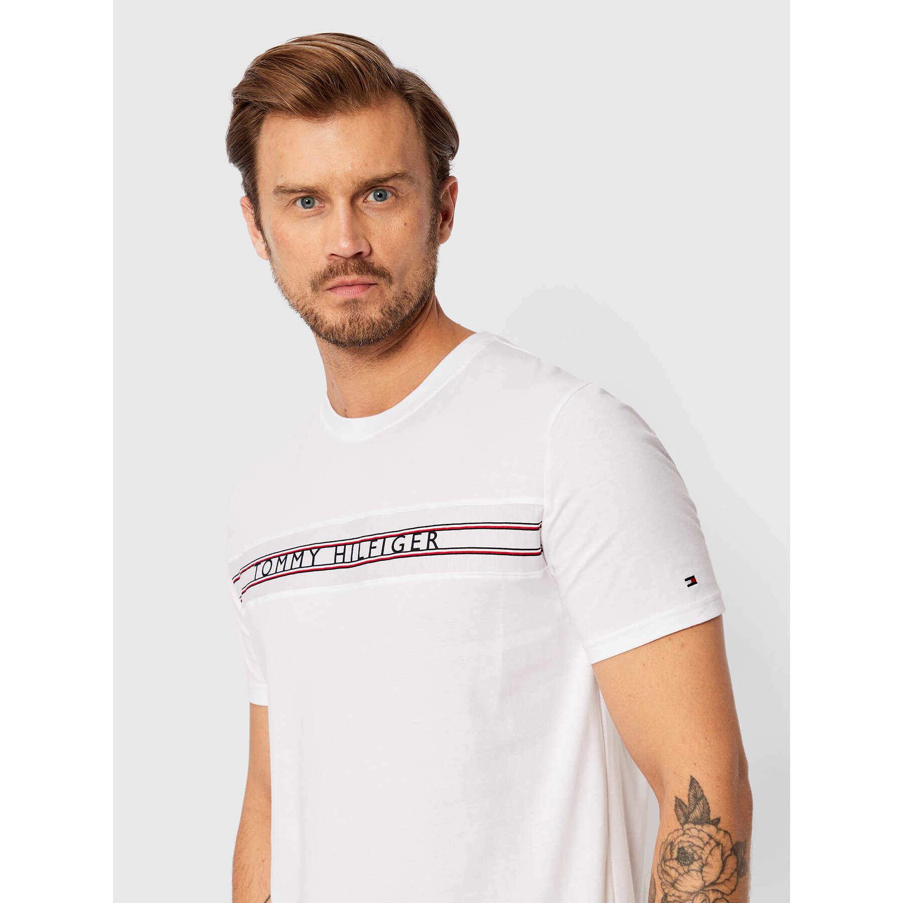 Tommy Hilfiger Тишърт Print UM0UM02422 Бял Regular Fit - Pepit.bg