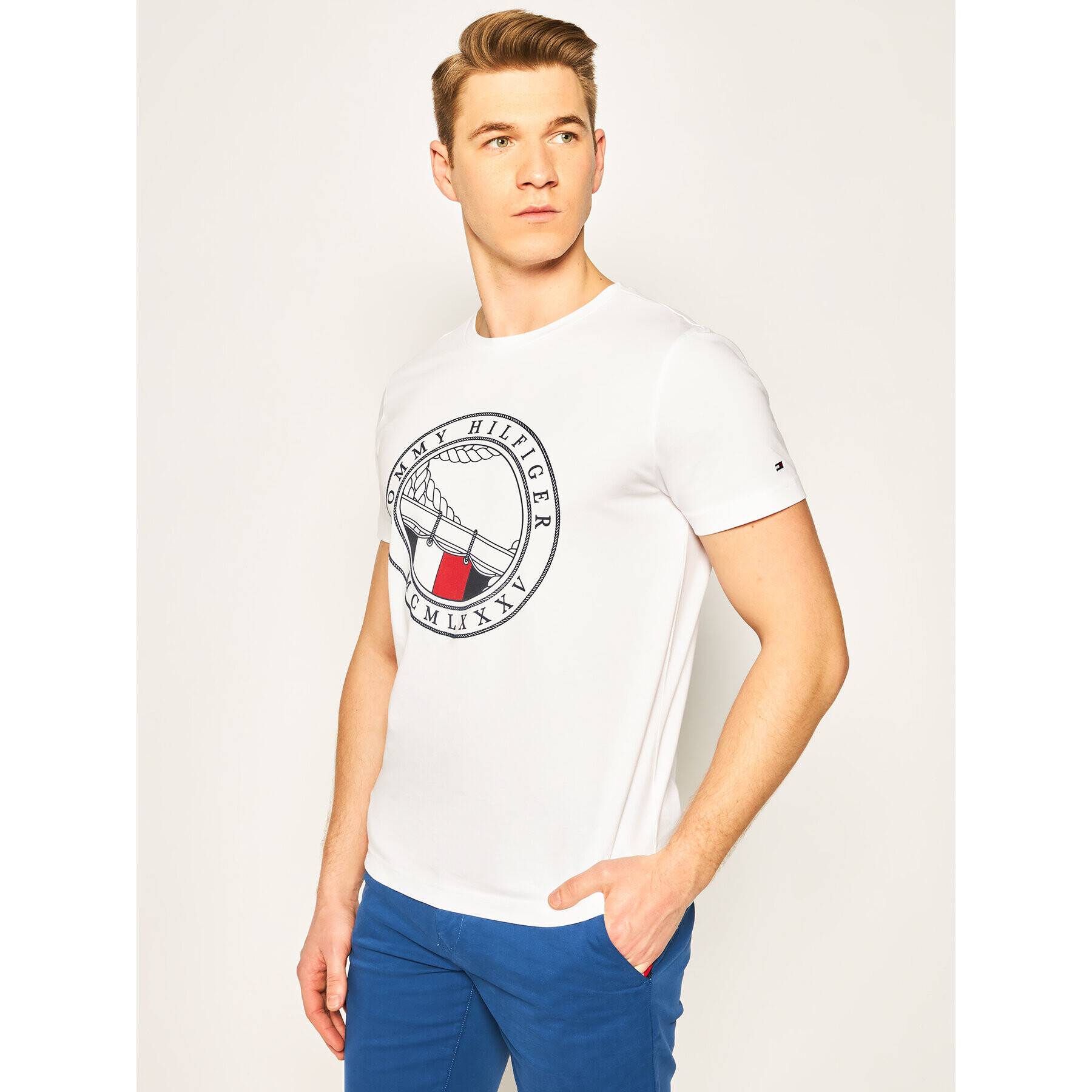 Tommy Hilfiger Тишърт Round Naval Tee MW0MW13334 Бял Regular Fit - Pepit.bg