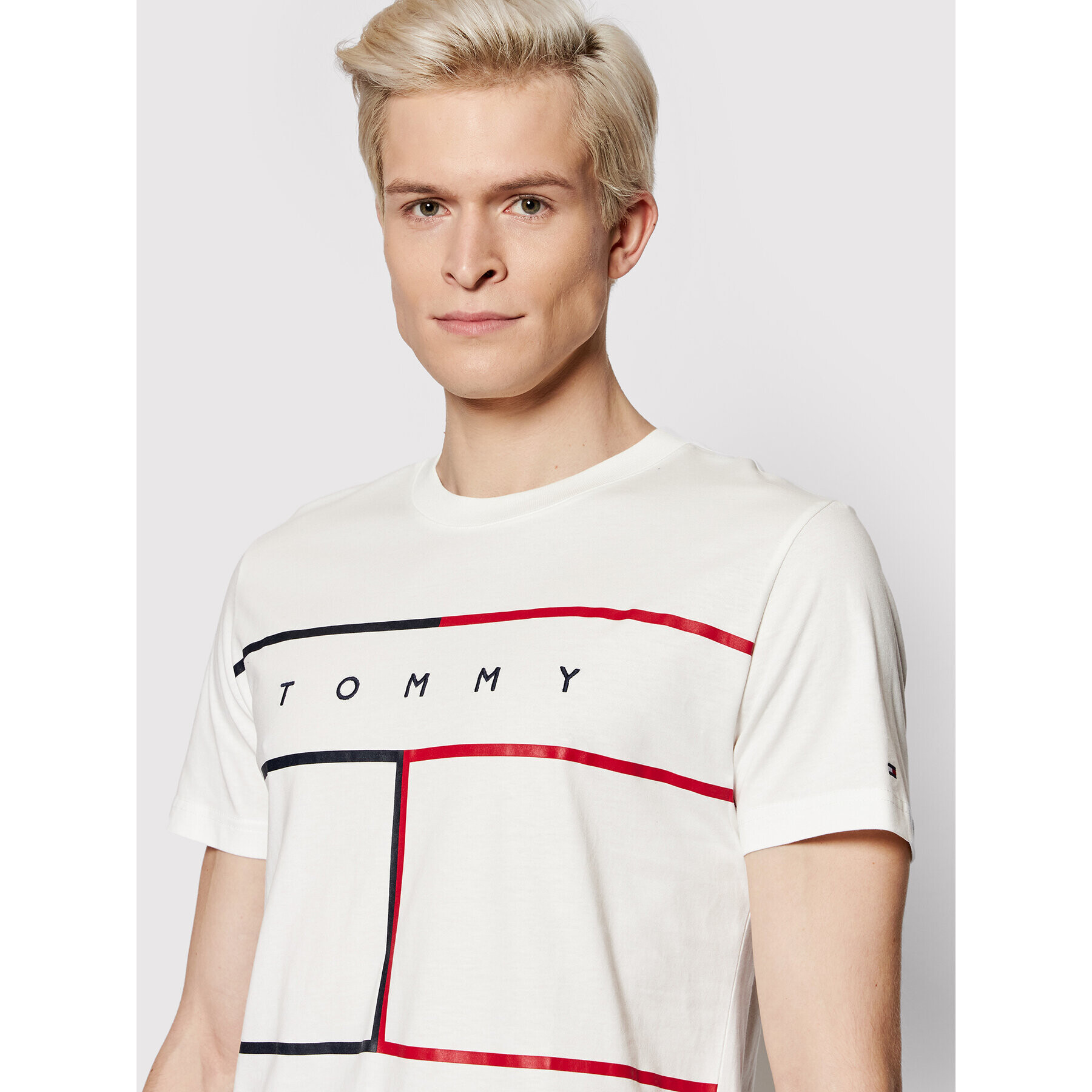 Tommy Hilfiger Тишърт Rwb Flag MW0MW25044 Бял Regular Fit - Pepit.bg