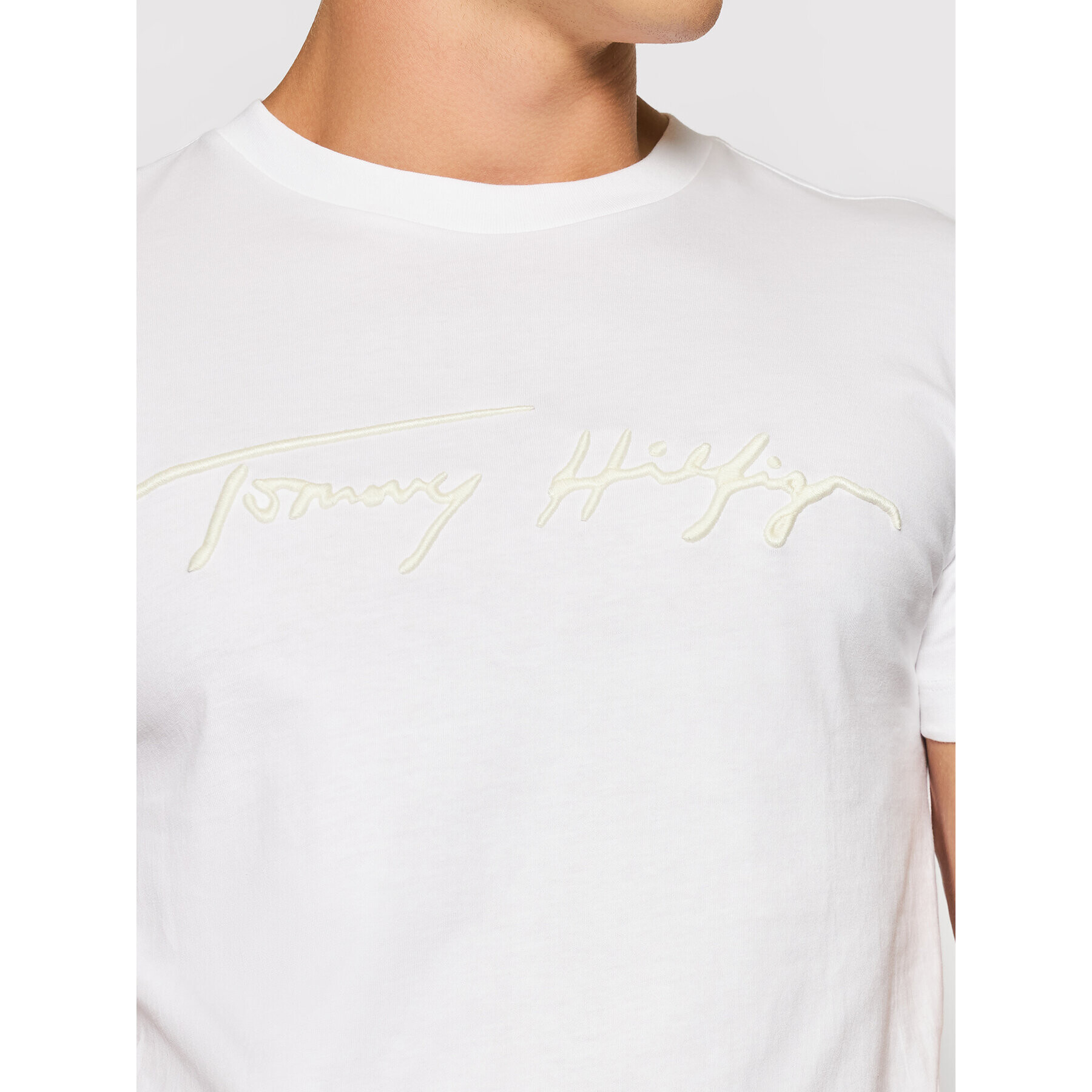 Tommy Hilfiger Тишърт Signature Graphic Tee MW0MW18729 Бял Regular Fit - Pepit.bg