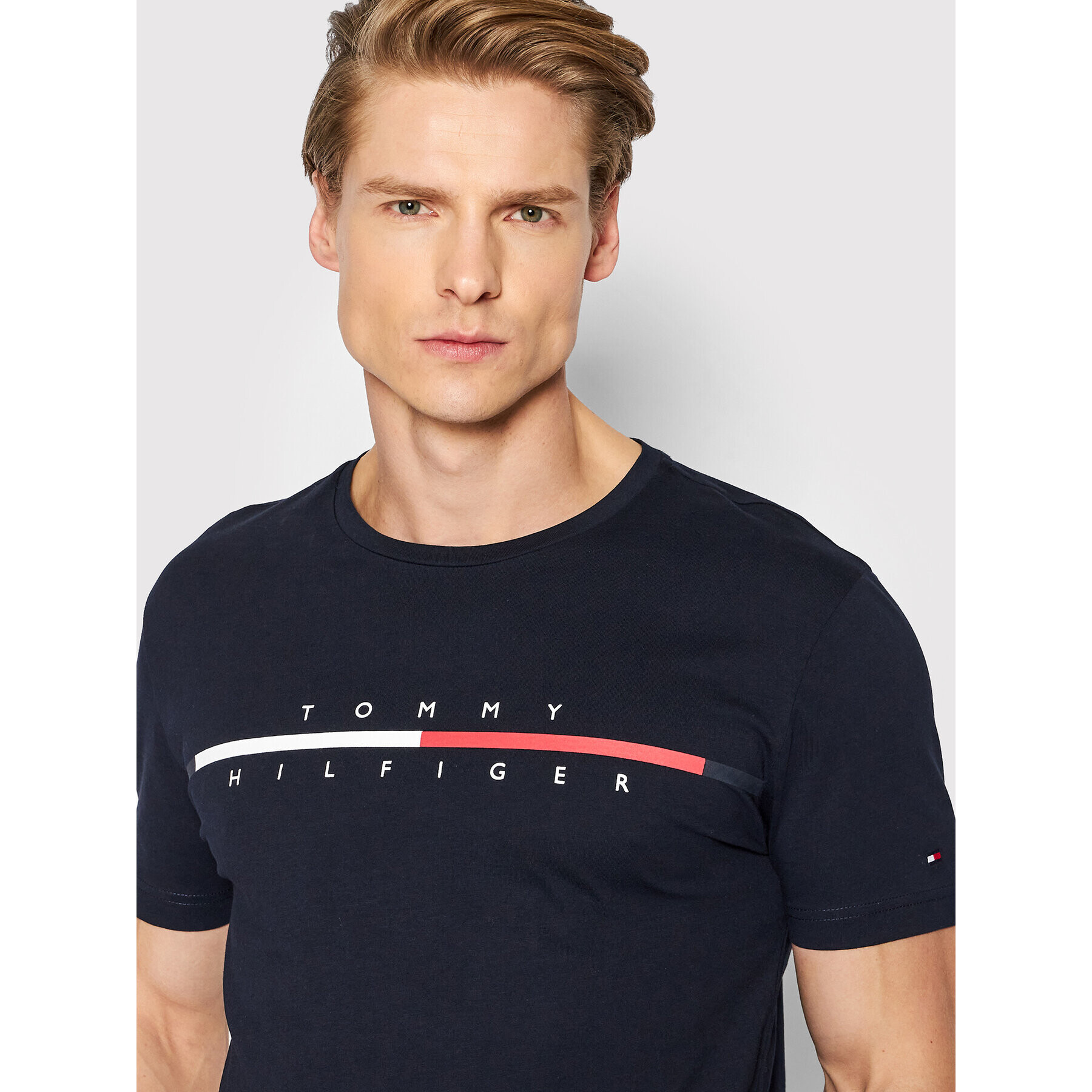 Tommy Hilfiger Тишърт Split Logo MW0MW22128 Тъмносин Regular Fit - Pepit.bg