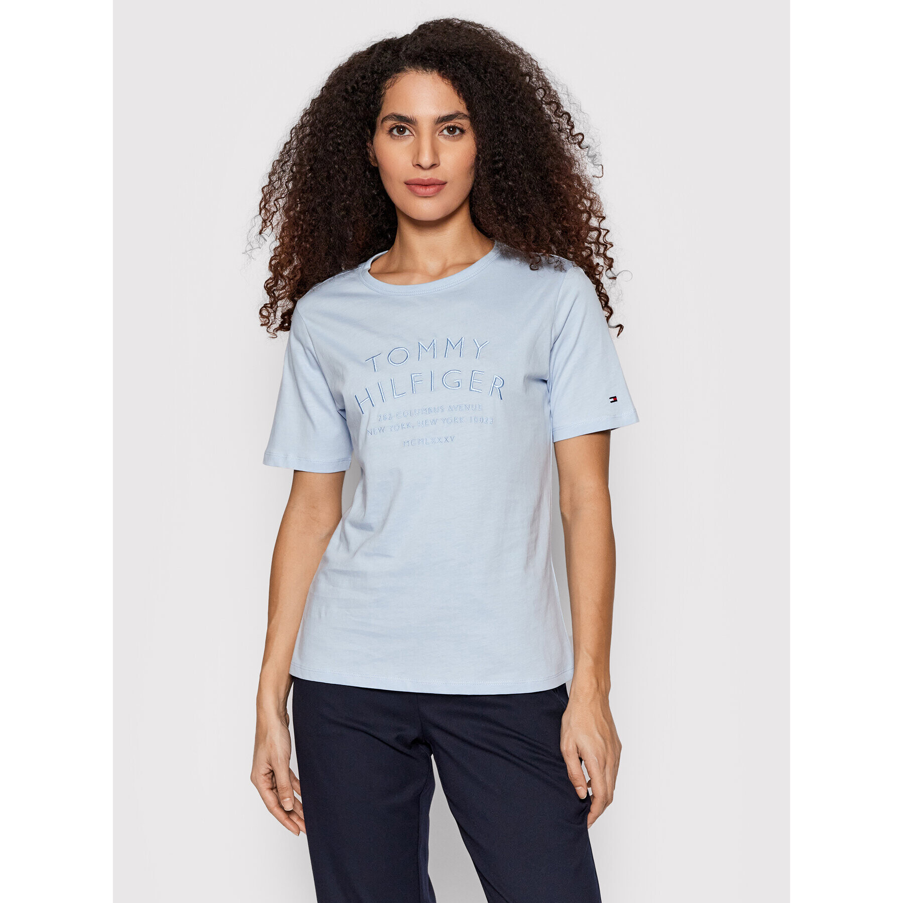 Tommy Hilfiger Тишърт Text Emb C-Nk WW0WW34269 Син Regular Fit - Pepit.bg
