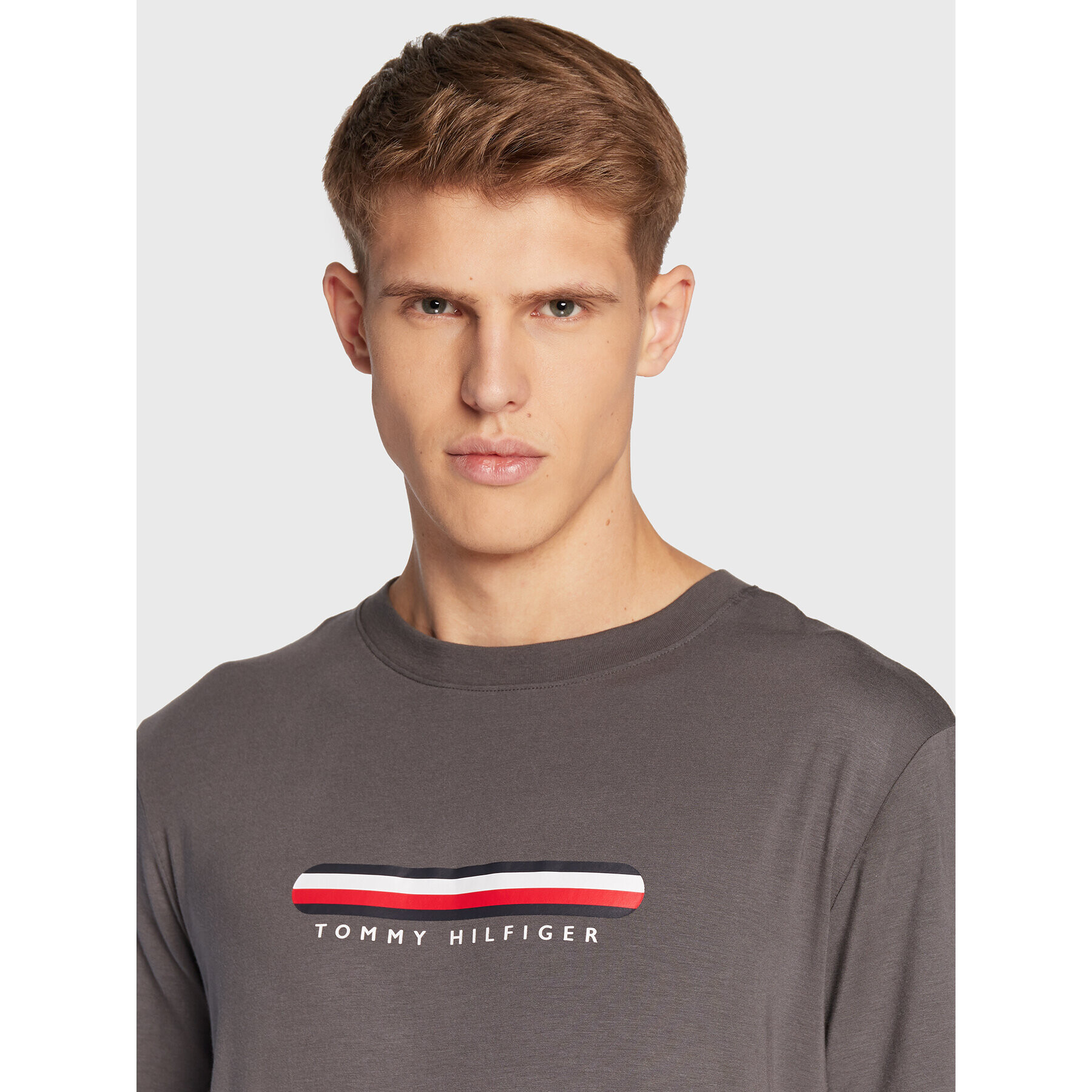 Tommy Hilfiger Тишърт UM0UM02348 Сив Regular Fit - Pepit.bg