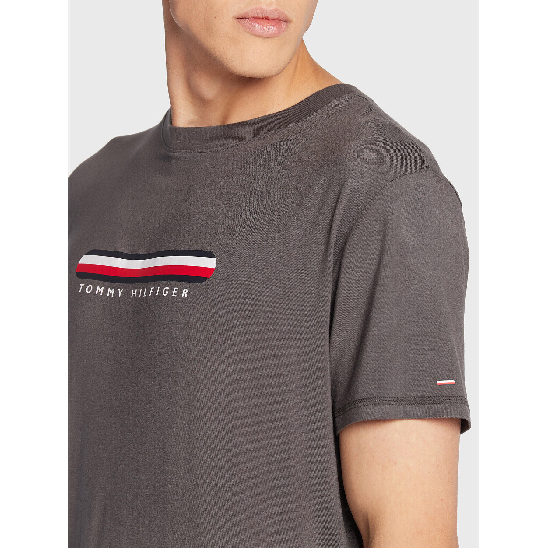 Tommy Hilfiger Тишърт UM0UM02348 Сив Regular Fit - Pepit.bg