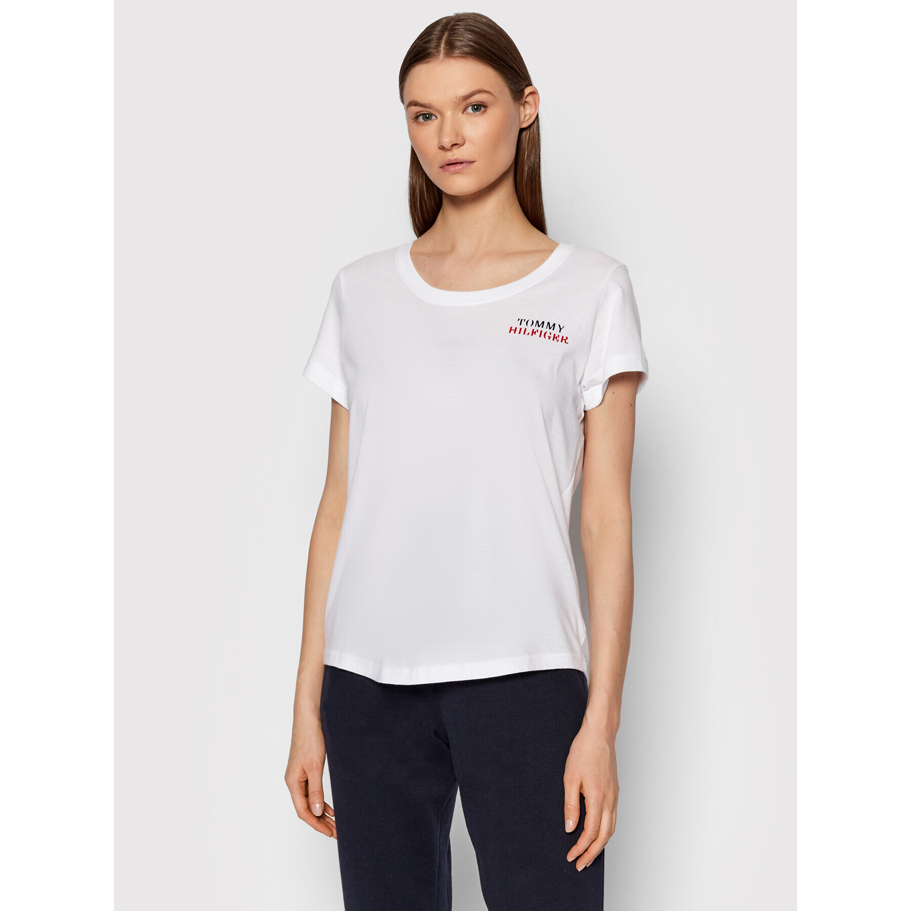 Tommy Hilfiger Тишърт UW0UW03241 Бял Regular Fit - Pepit.bg