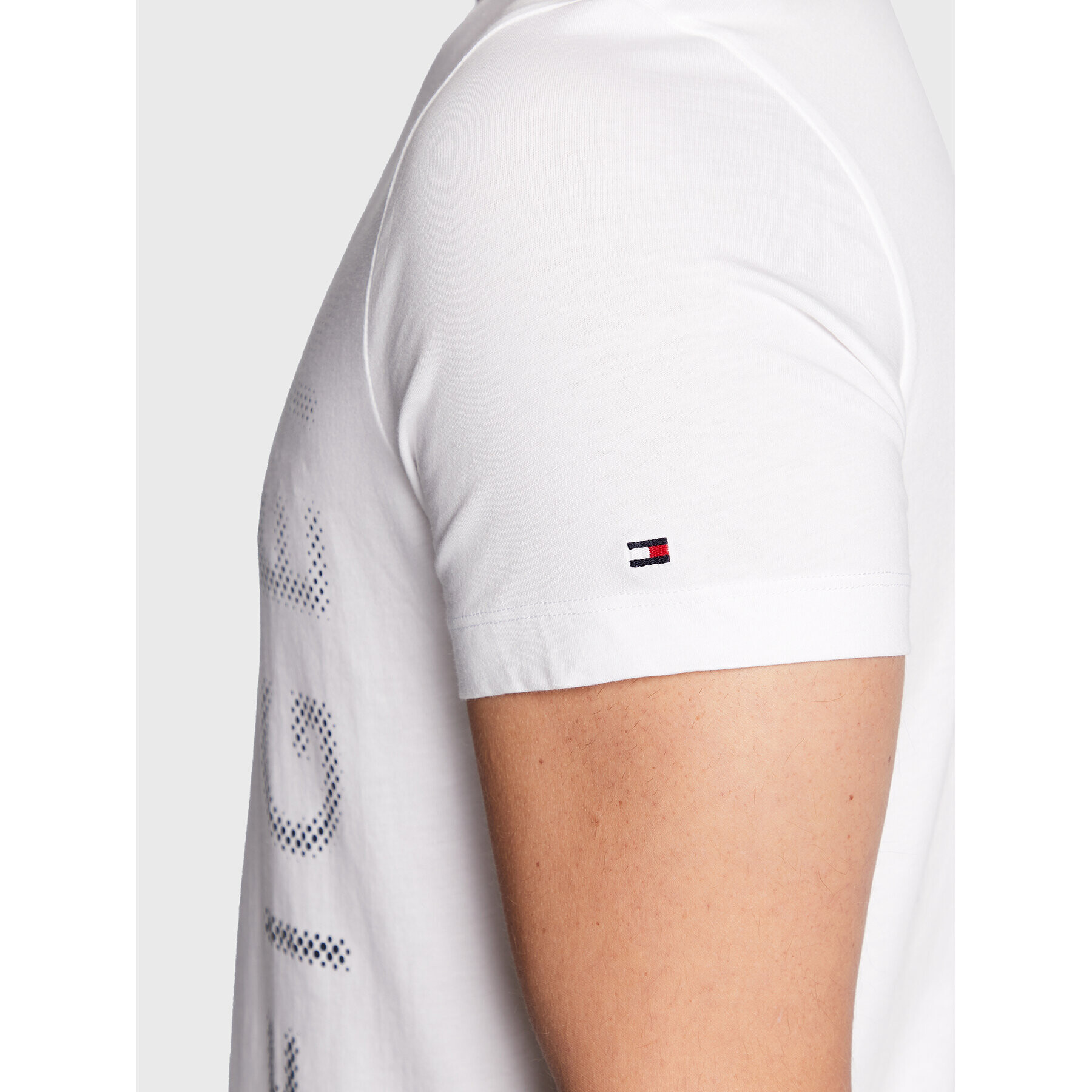 Tommy Hilfiger Тишърт Vertical Gradient MW0MW29668 Бял Slim Fit - Pepit.bg