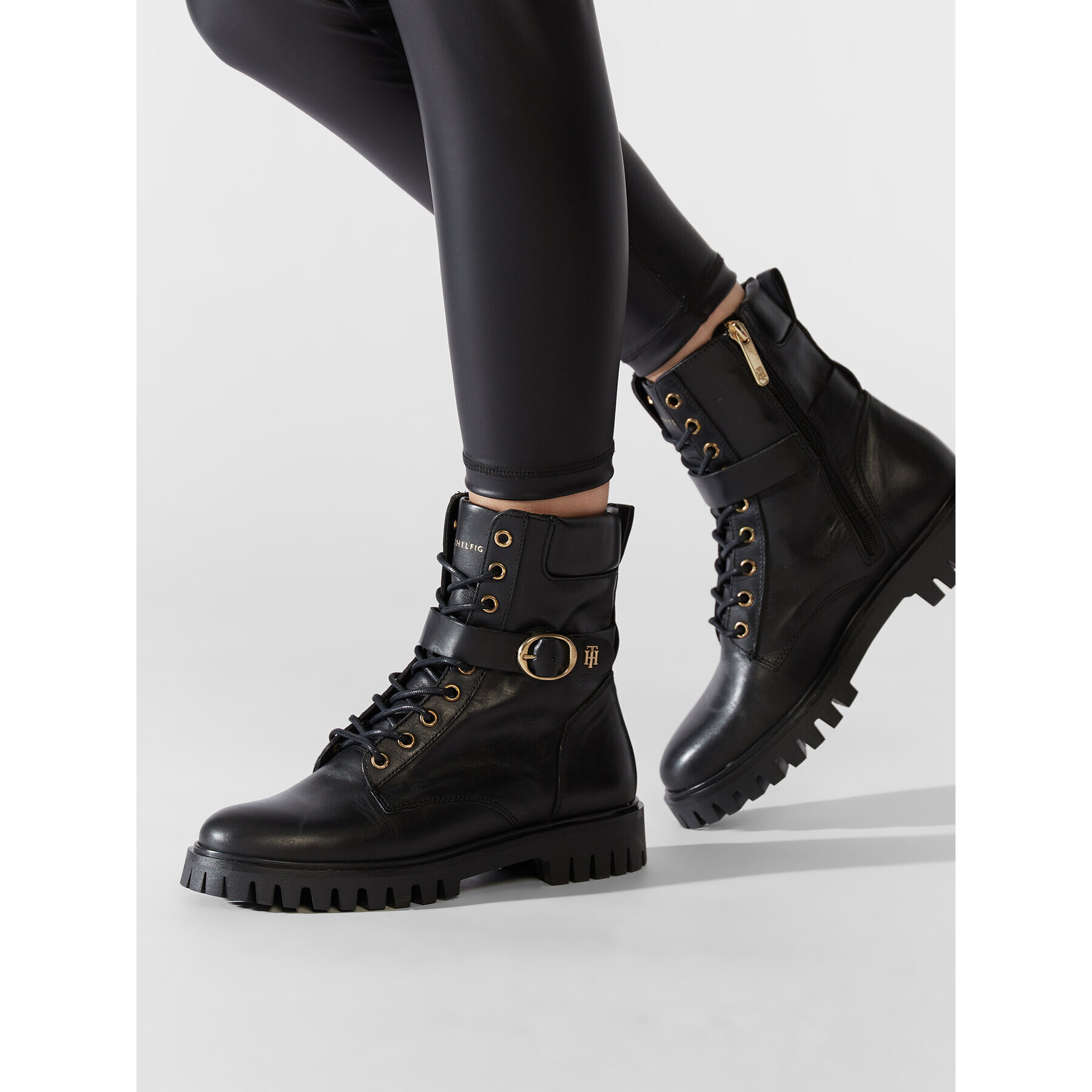 Tommy Hilfiger Туристически oбувки Buckle Lace Up Boot FW0FW06734 Черен - Pepit.bg