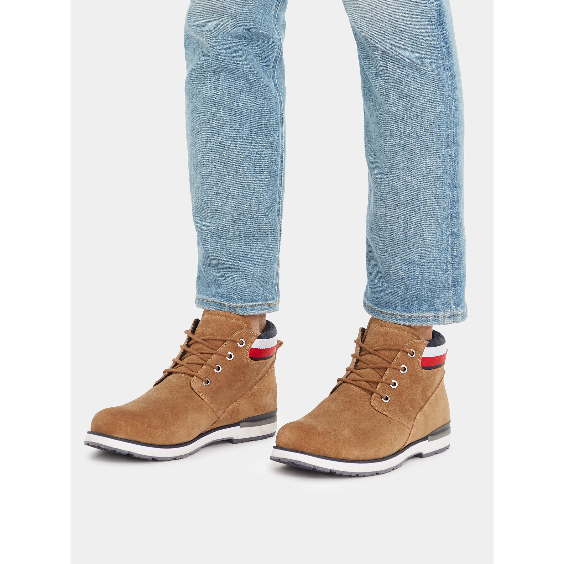 Tommy Hilfiger Туристически oбувки Core Hilfiger Suede Boot FM0FM04800 Кафяв - Pepit.bg