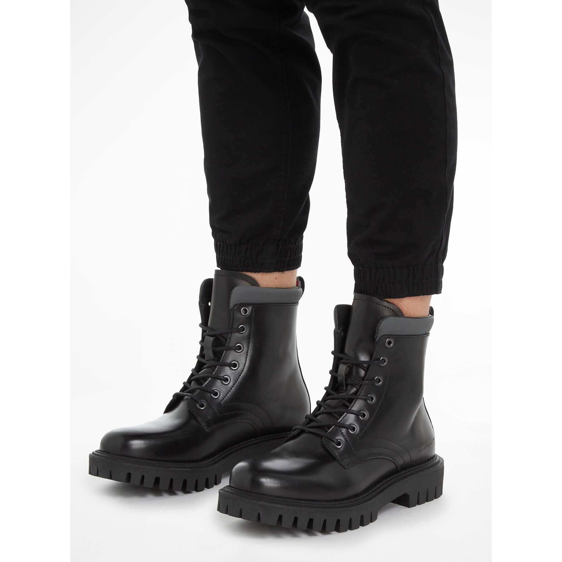 Tommy Hilfiger Туристически oбувки Premium Casual Chunky Lth Boot FM0FM04756 Черен - Pepit.bg