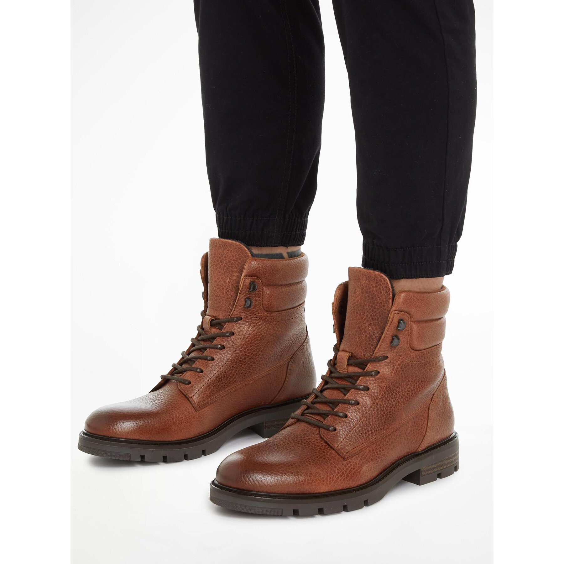 Tommy Hilfiger Туристически oбувки Warm Padded Hilfiger Lth Boot FM0FM04802 Кафяв - Pepit.bg