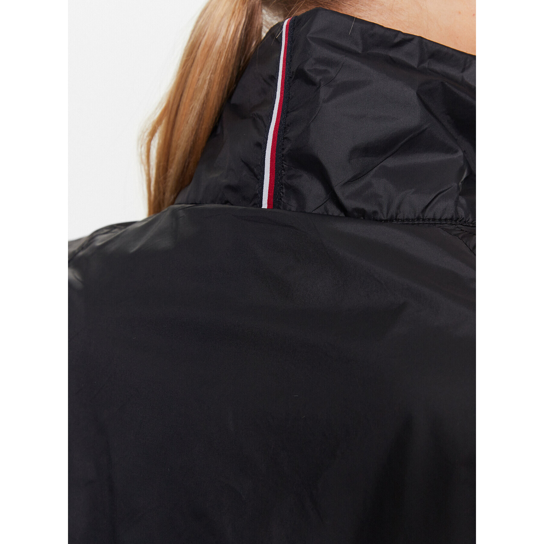 Tommy Hilfiger Ветровка Essential S10S101614 Черен Regular Fit - Pepit.bg