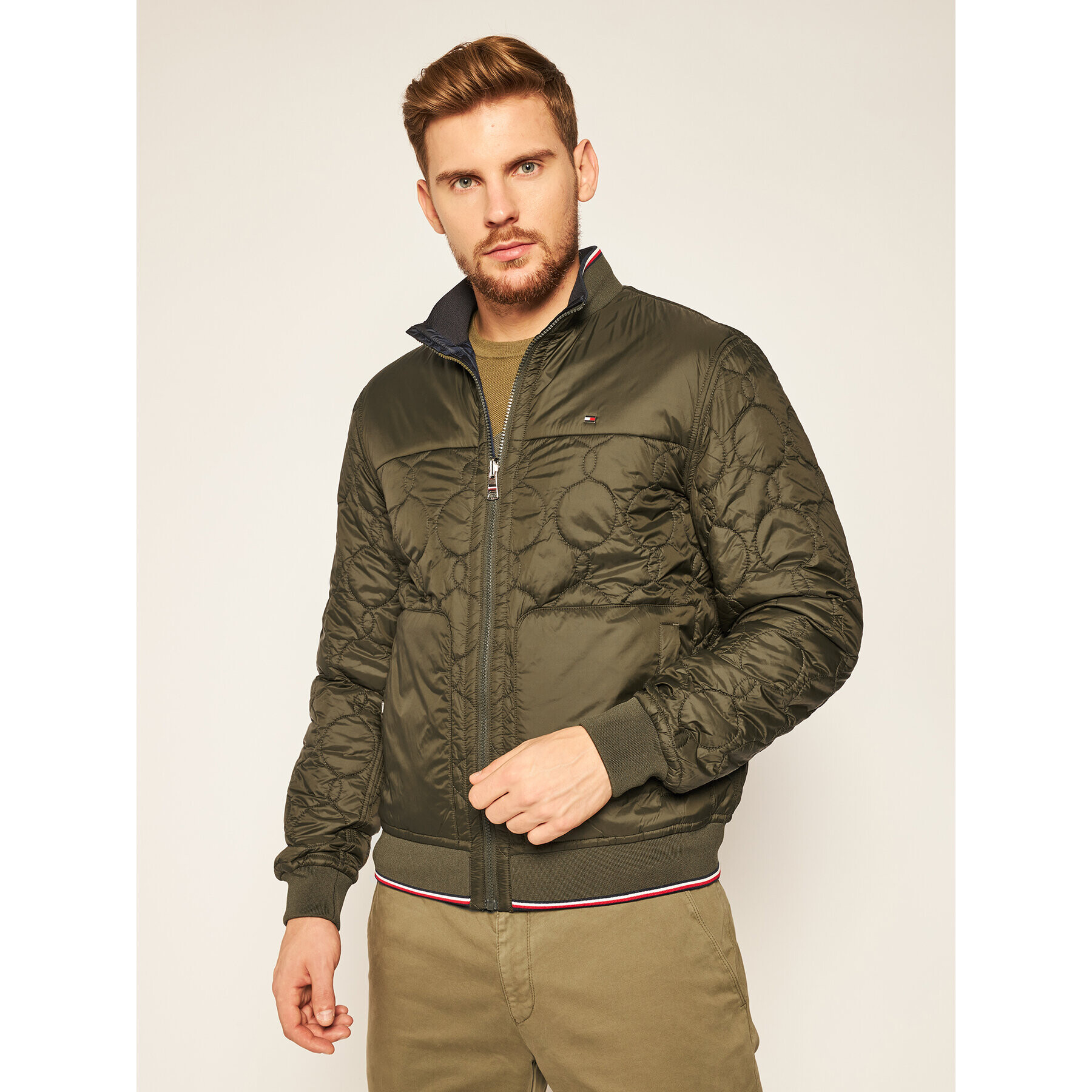 Tommy Hilfiger Яке бомбър Reversible Onion Quilted MW0MW14879 Зелен Regular Fit - Pepit.bg