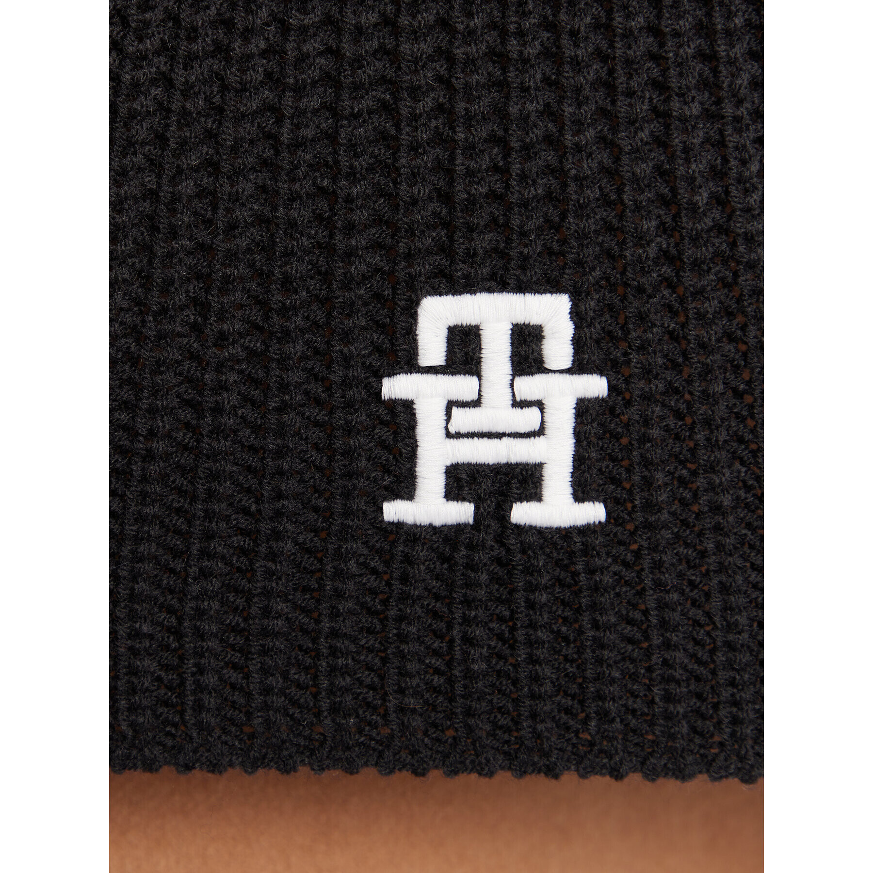 Tommy Hilfiger Зимен шал Monogram AW0AW14288 Черен - Pepit.bg