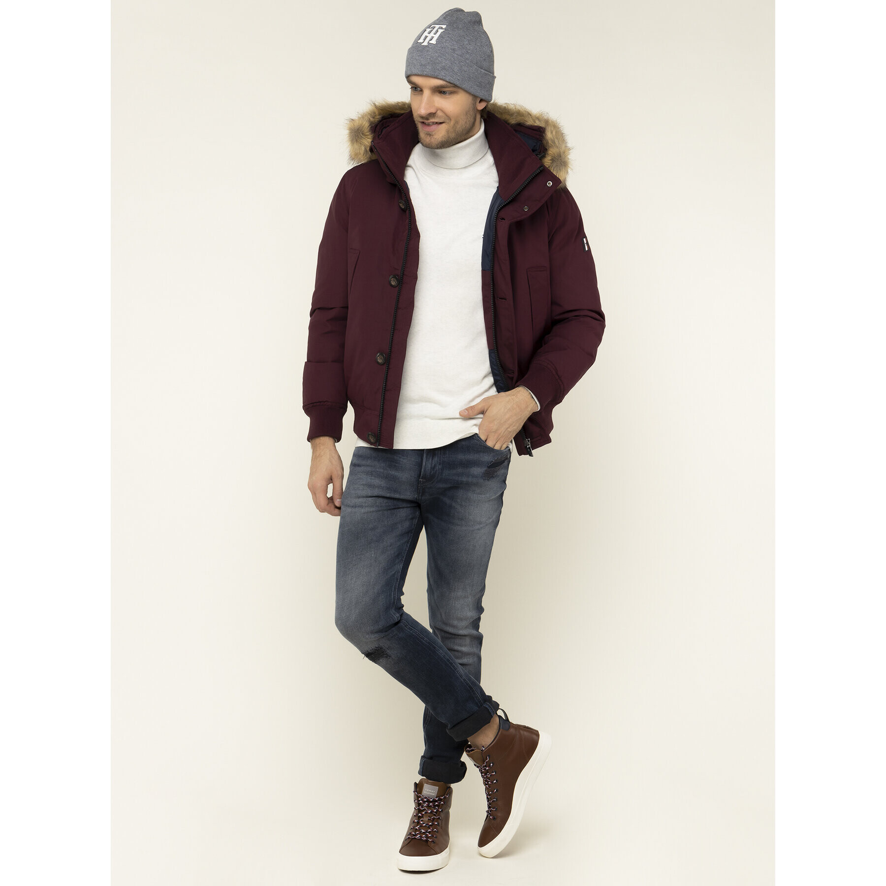 Tommy Hilfiger Зимно яке Hampton MW0MW11502 Бордо Regular Fit - Pepit.bg