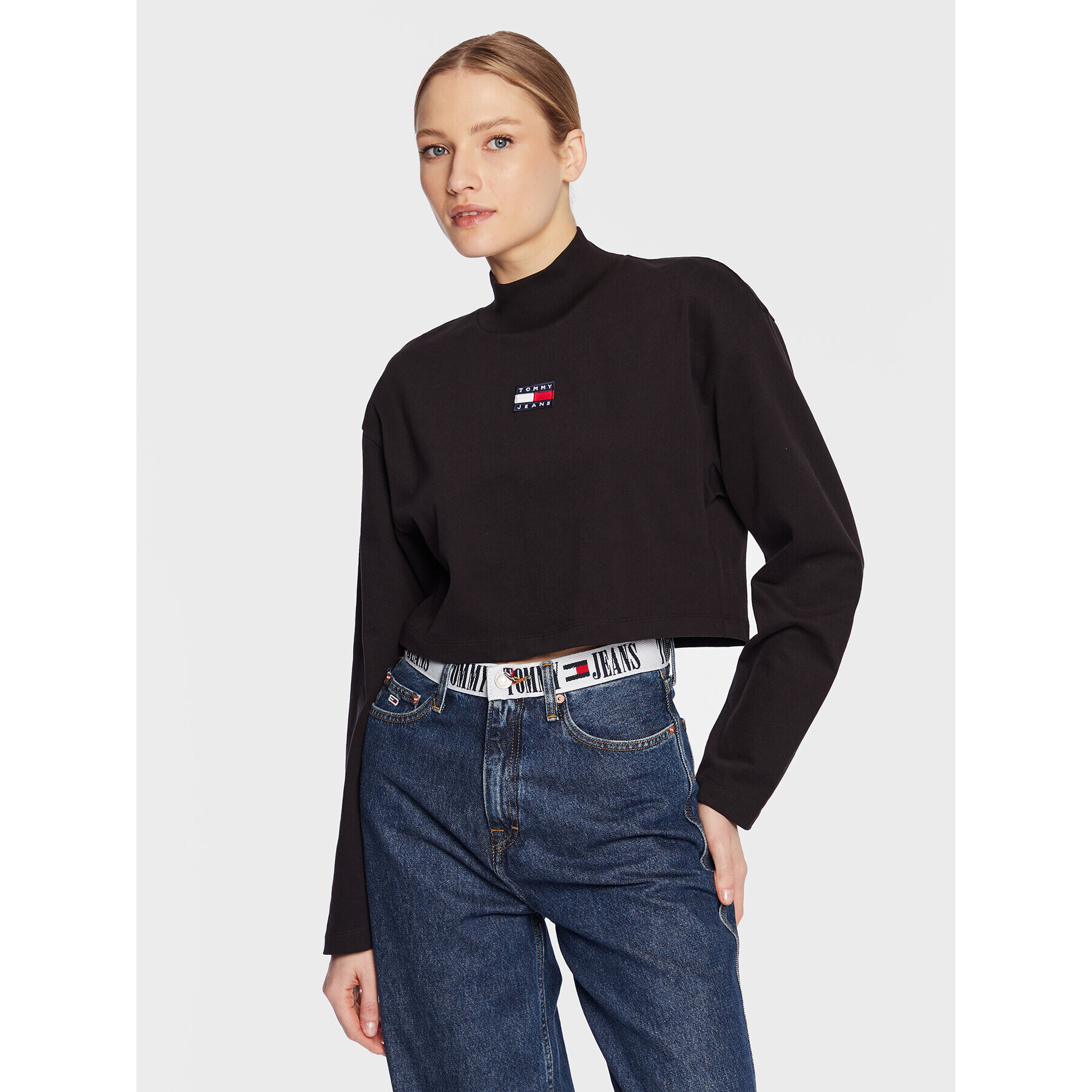 Tommy Jeans Блуза Badge DW0DW14884 Черен Regular Fit - Pepit.bg