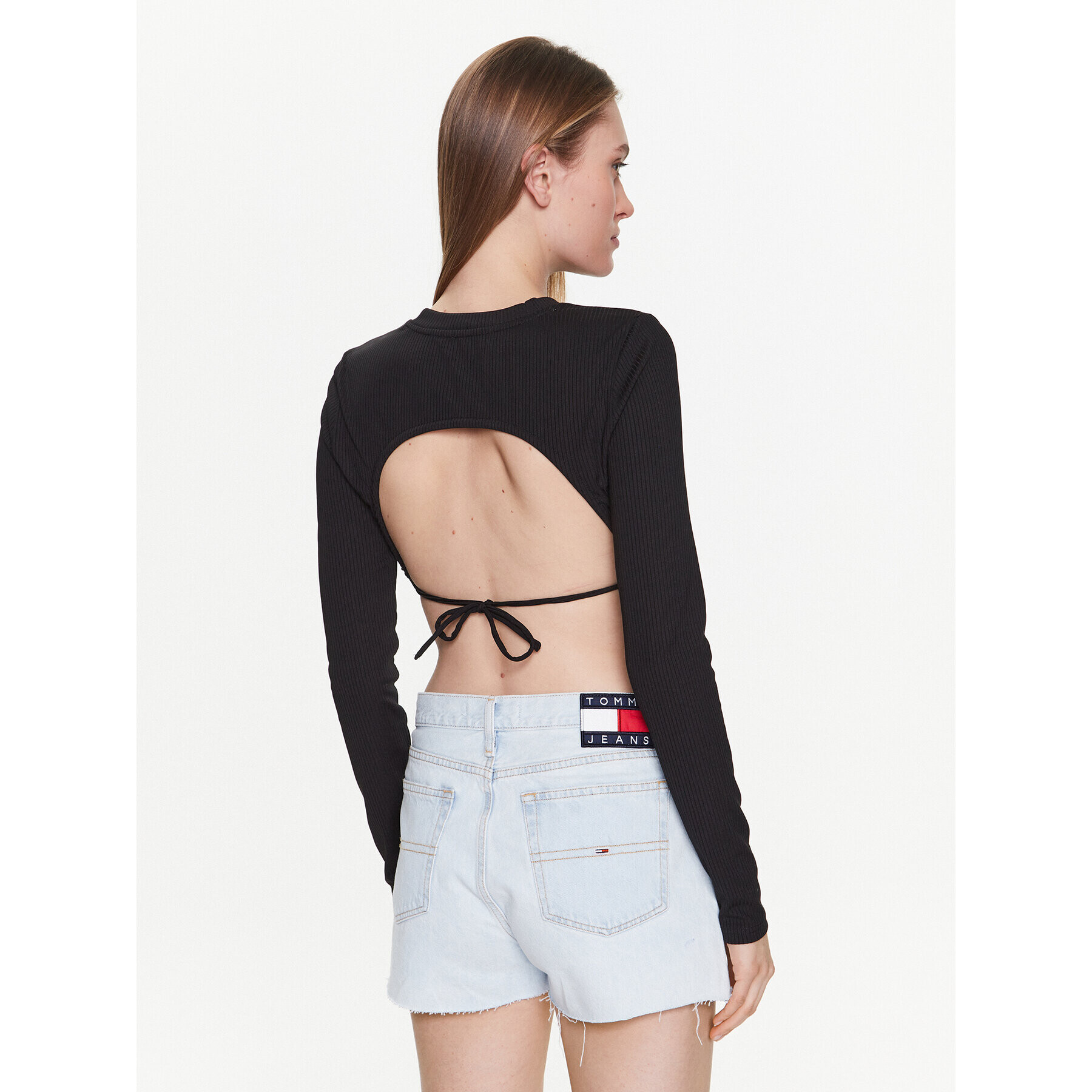 Tommy Jeans Блуза Badge DW0DW15306 Черен Regular Fit - Pepit.bg