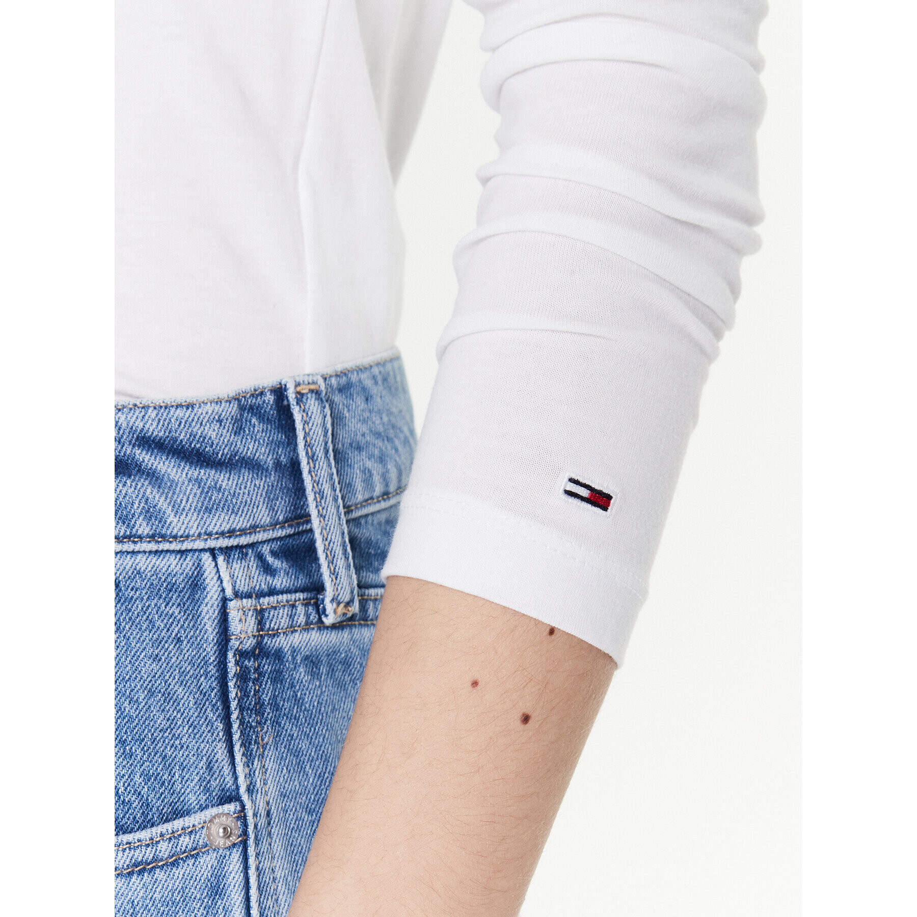 Tommy Jeans Блуза Serif Linear DW0DW14363 Бял Regular Fit - Pepit.bg