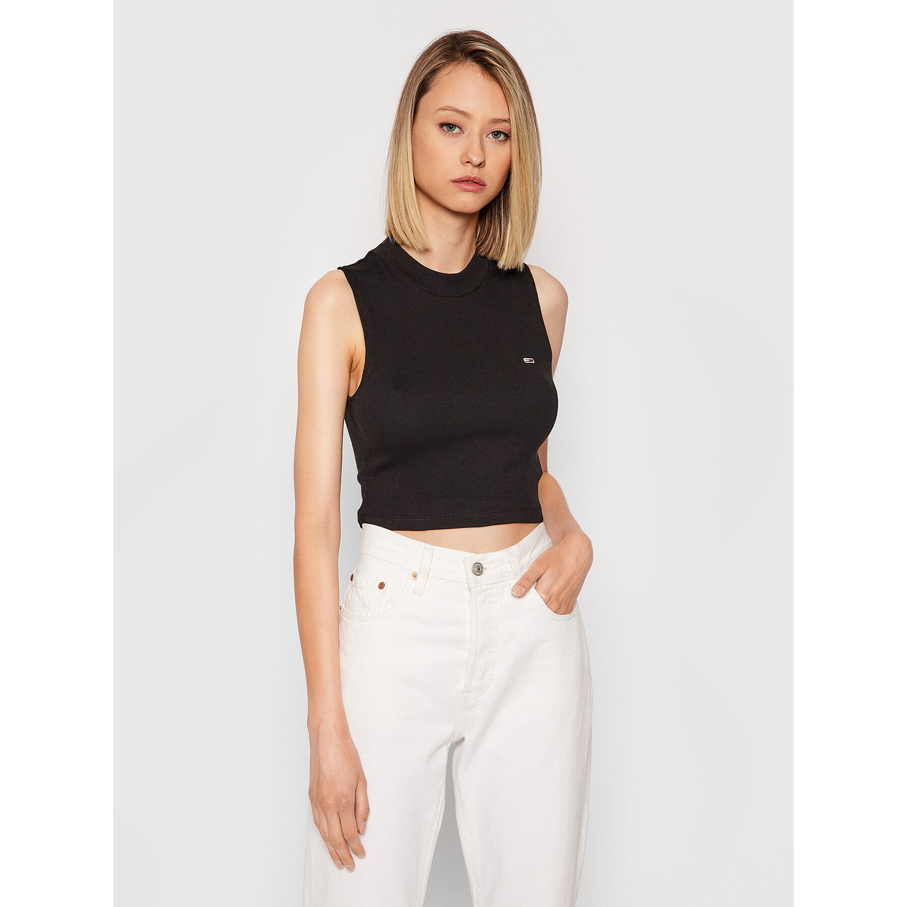 Tommy Jeans Блуза Tjw Mockneck DW0DW10446 Черен Cropped Fit - Pepit.bg