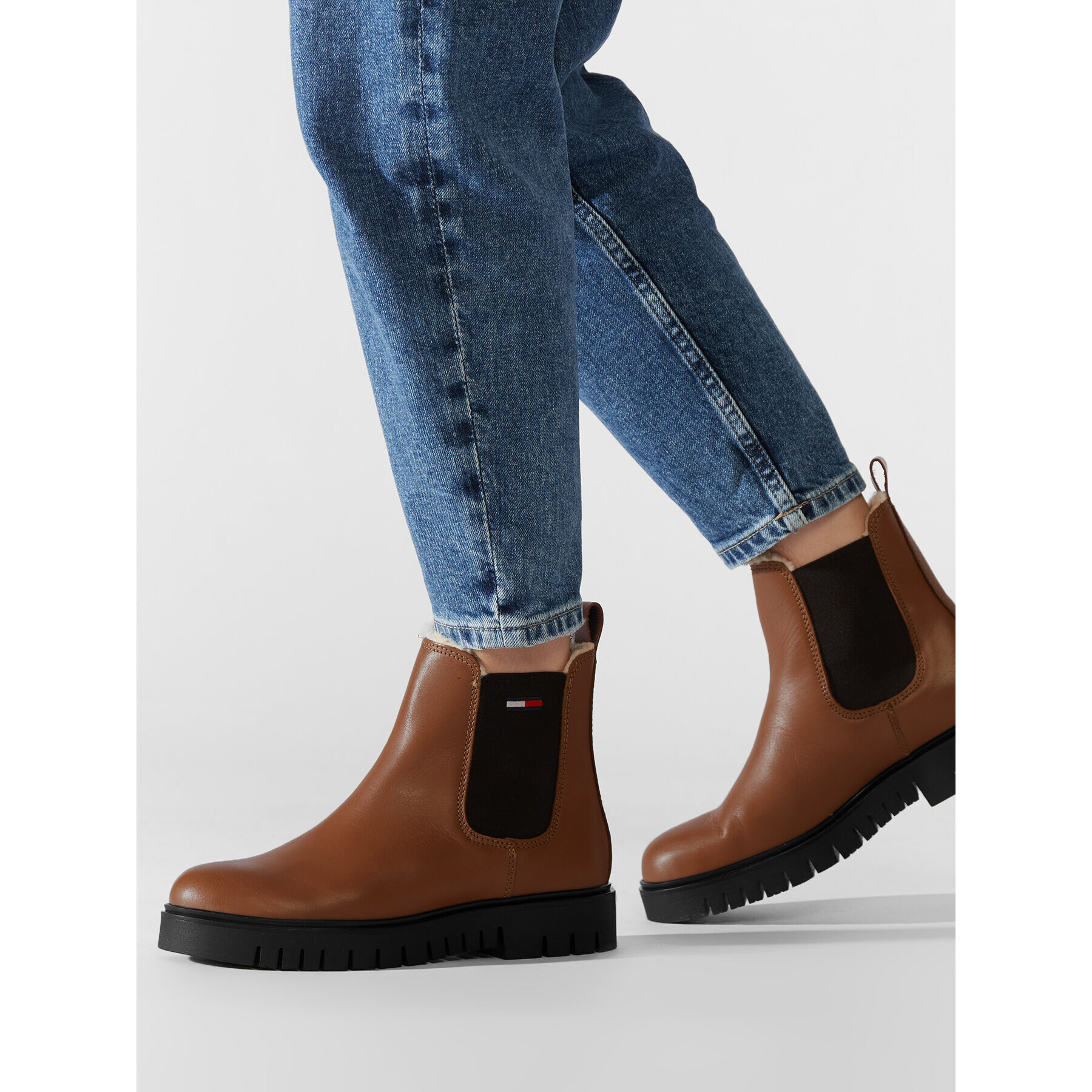 Tommy Jeans Боти тип челси Warmlined Chelsea Boot EN0EN01991 Кафяв - Pepit.bg