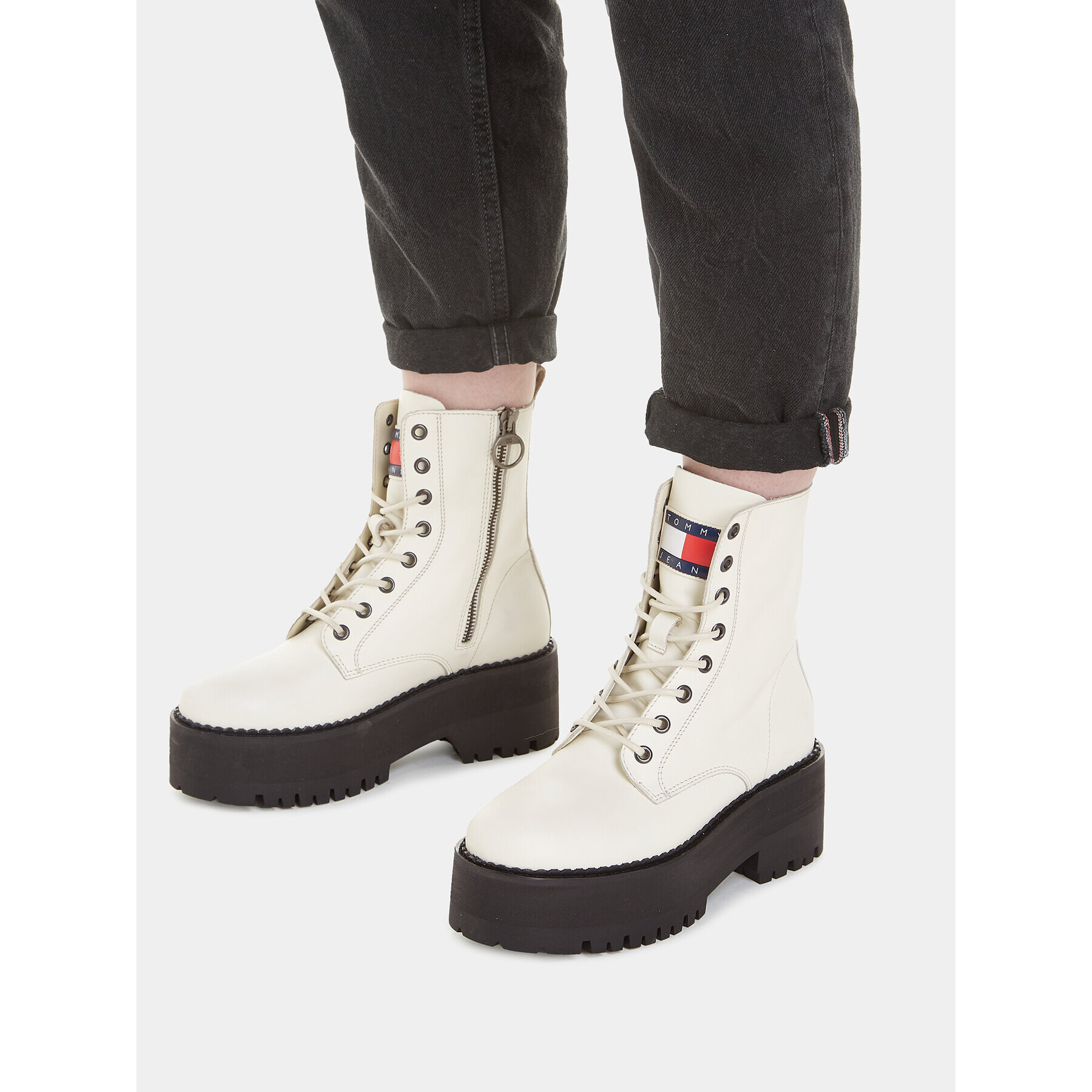 Tommy Jeans Боти Tjw Boot Zip Up EN0EN02305 Бял - Pepit.bg