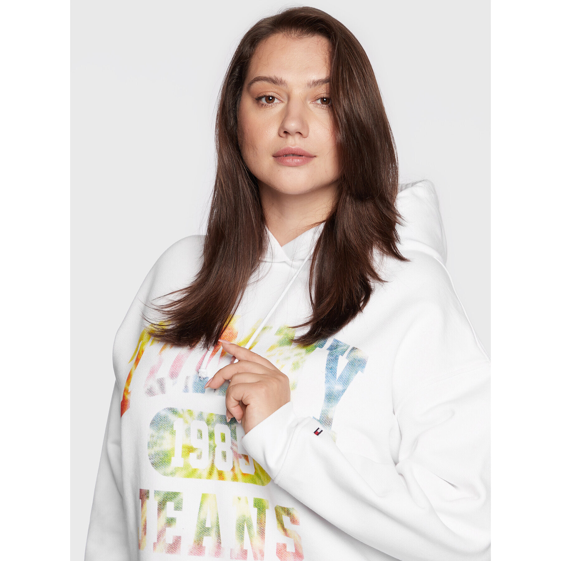 Tommy Jeans Curve Суитшърт Tie Dye 3 DW0DW12036 Бял Oversize - Pepit.bg