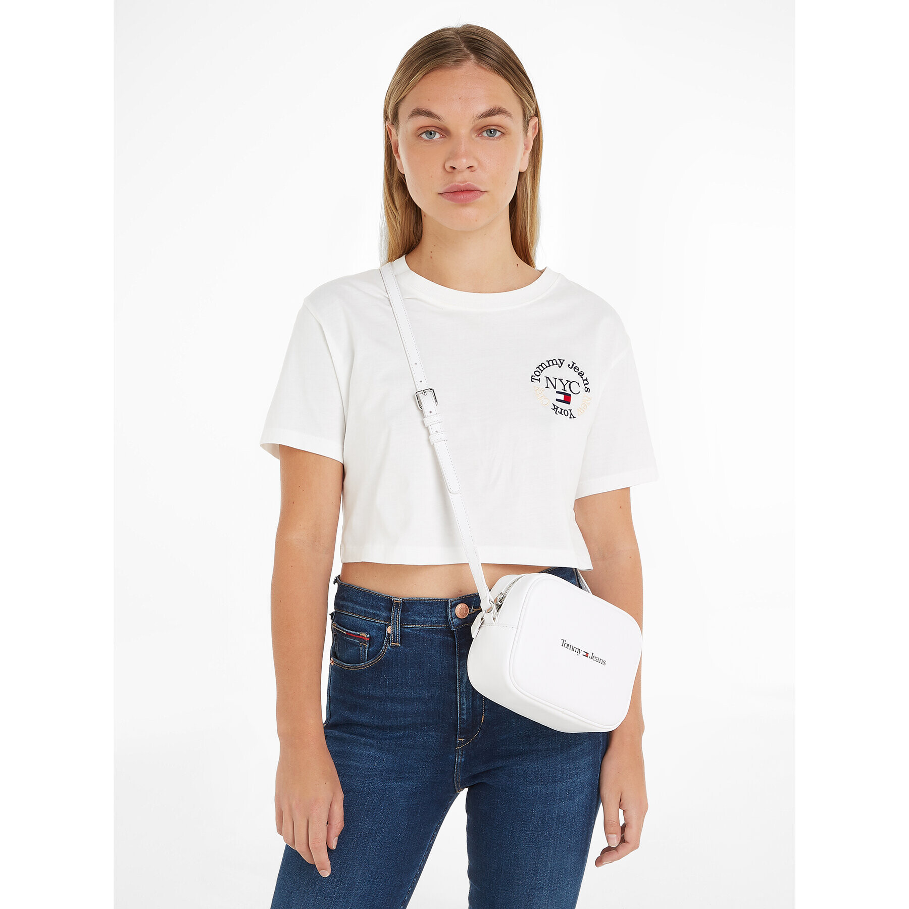 Tommy Jeans Дамска чанта Camera bag AW0AW15029 Бял - Pepit.bg
