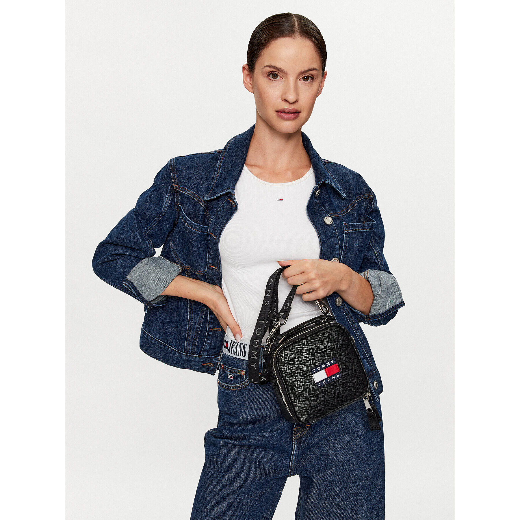 Tommy Jeans Дамска чанта Heritage Crosover AW0AW14835 Черен - Pepit.bg