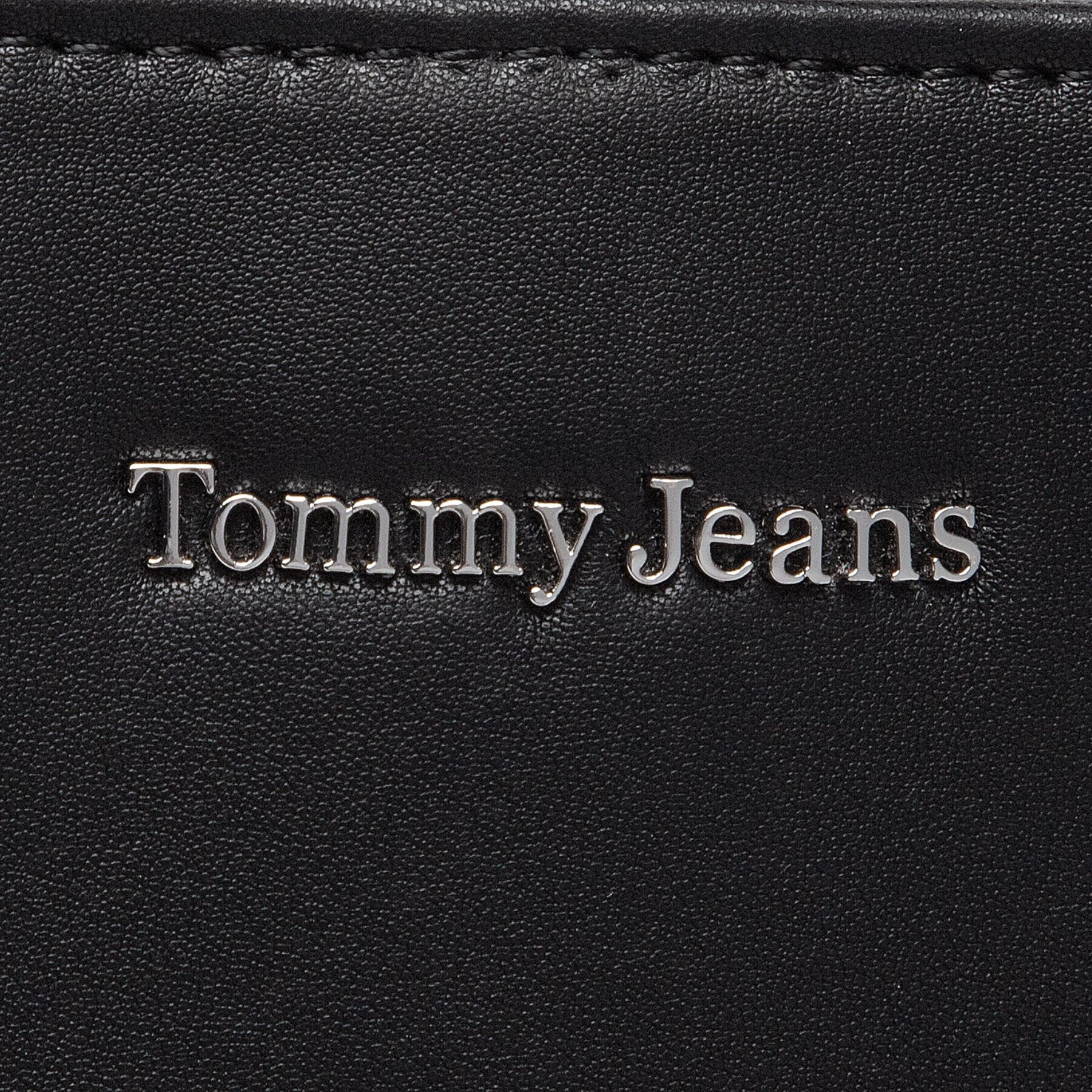 Tommy Jeans Дамска чанта Tjw Femme Tote AW0AW14136 Черен - Pepit.bg