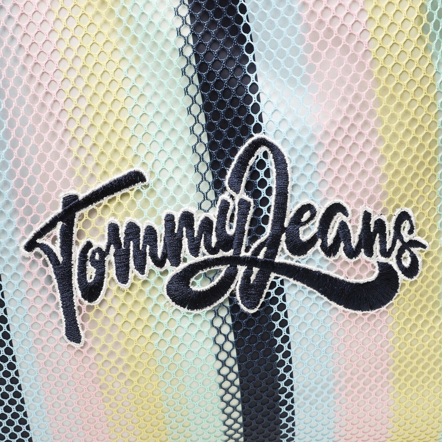 Tommy Jeans Дамска чанта Tjw Spring Break Mesh Tote AW0AW14576 Цветен - Pepit.bg