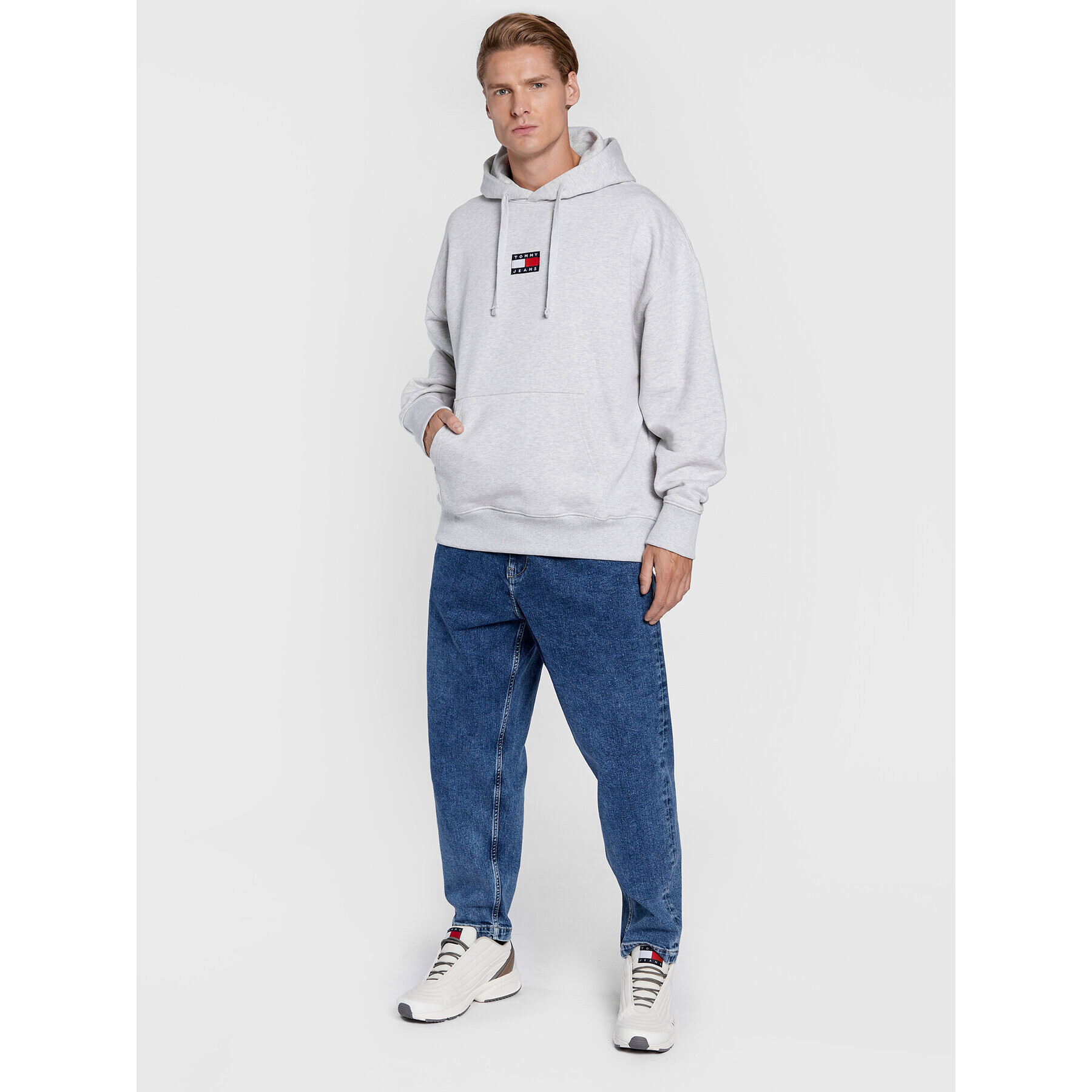 Tommy Jeans Дънки DM0DM13688 Син Tapered Fit - Pepit.bg