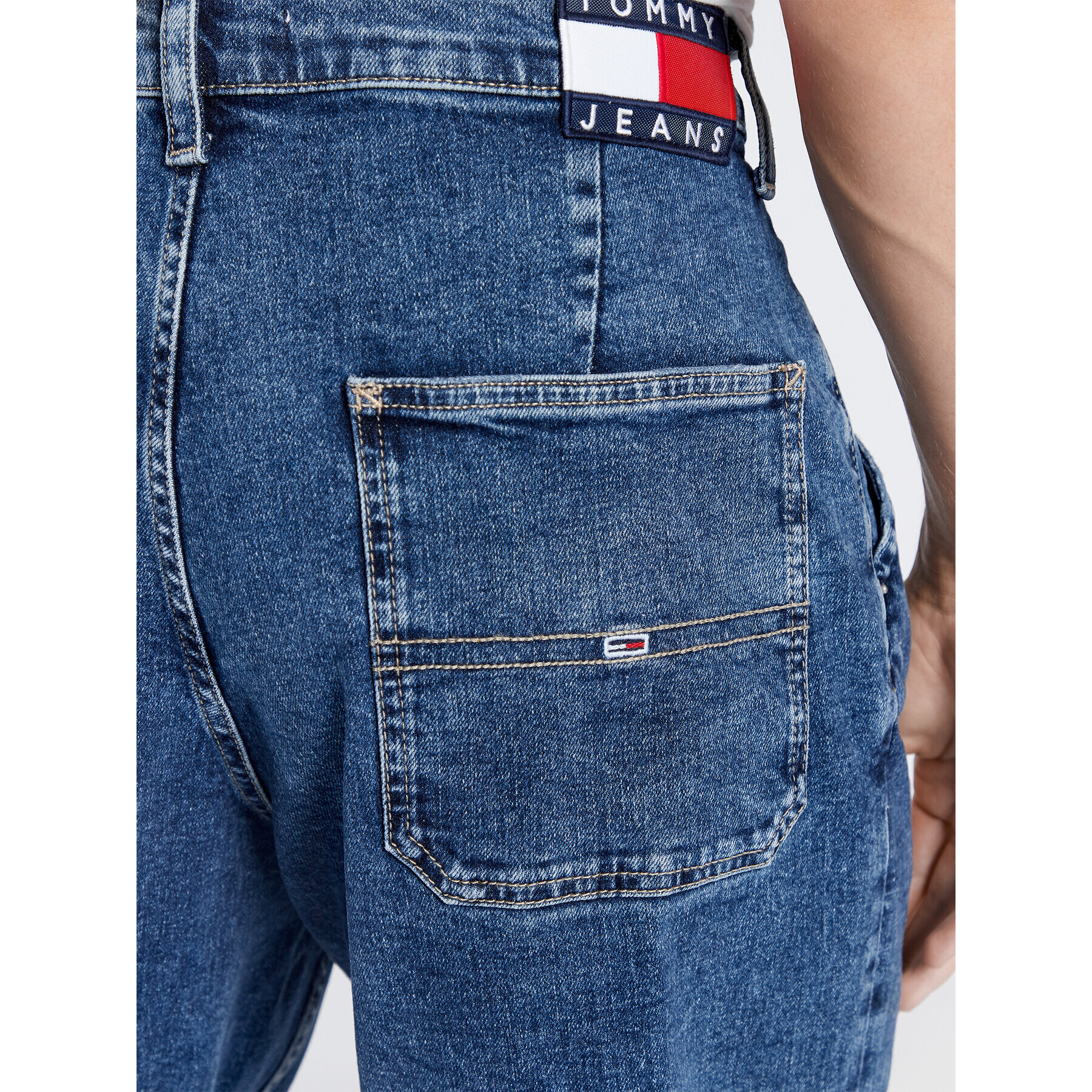 Tommy Jeans Дънки DM0DM13688 Син Tapered Fit - Pepit.bg