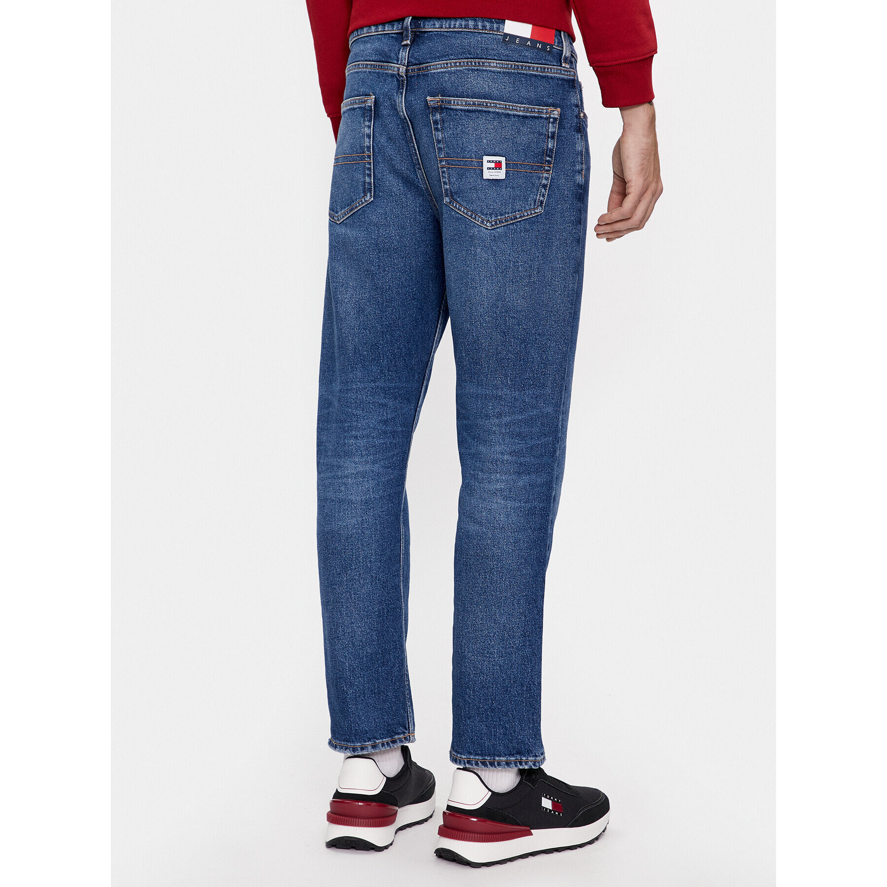 Tommy Jeans Дънки DM0DM18174 Тъмносин Tapered Fit - Pepit.bg