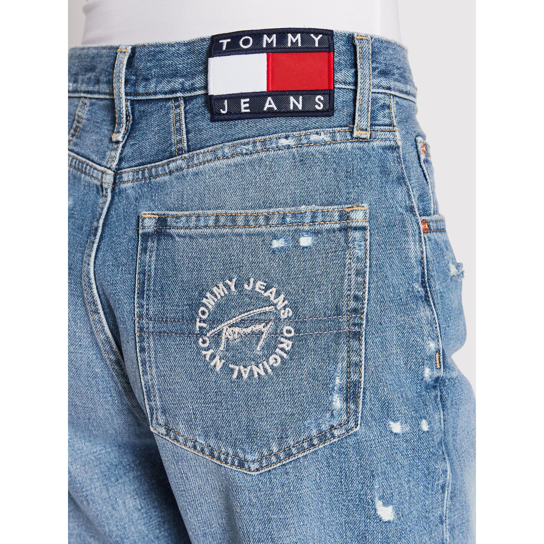 Tommy Jeans Дънки DW0DW12387 Син Mom Fit - Pepit.bg