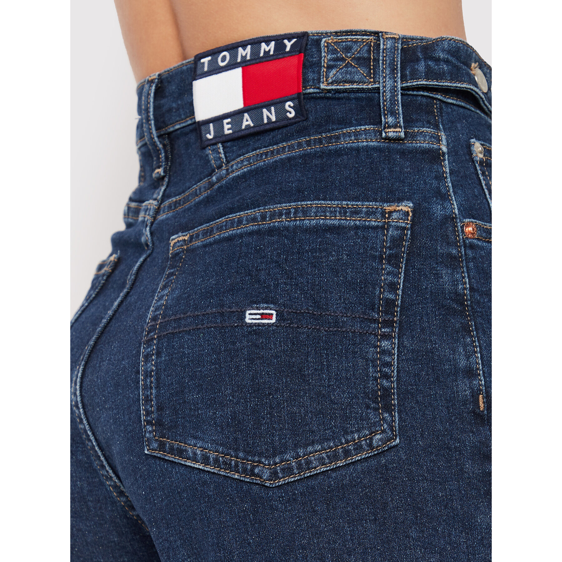 Tommy Jeans Дънки DW0DW13379 Тъмносин Mom Fit - Pepit.bg