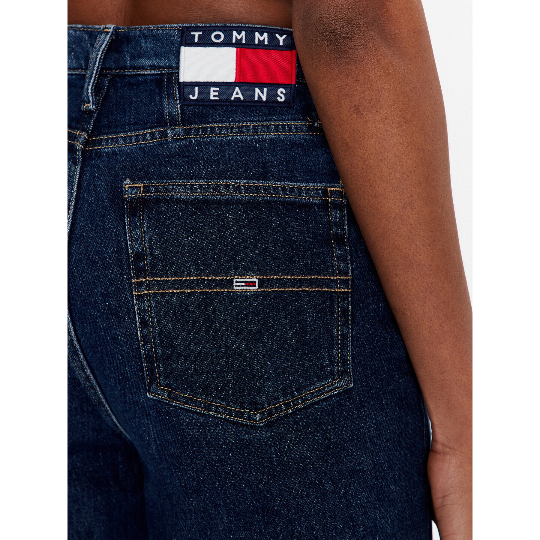 Tommy Jeans Дънки DW0DW14778 Тъмносин Mom Fit - Pepit.bg