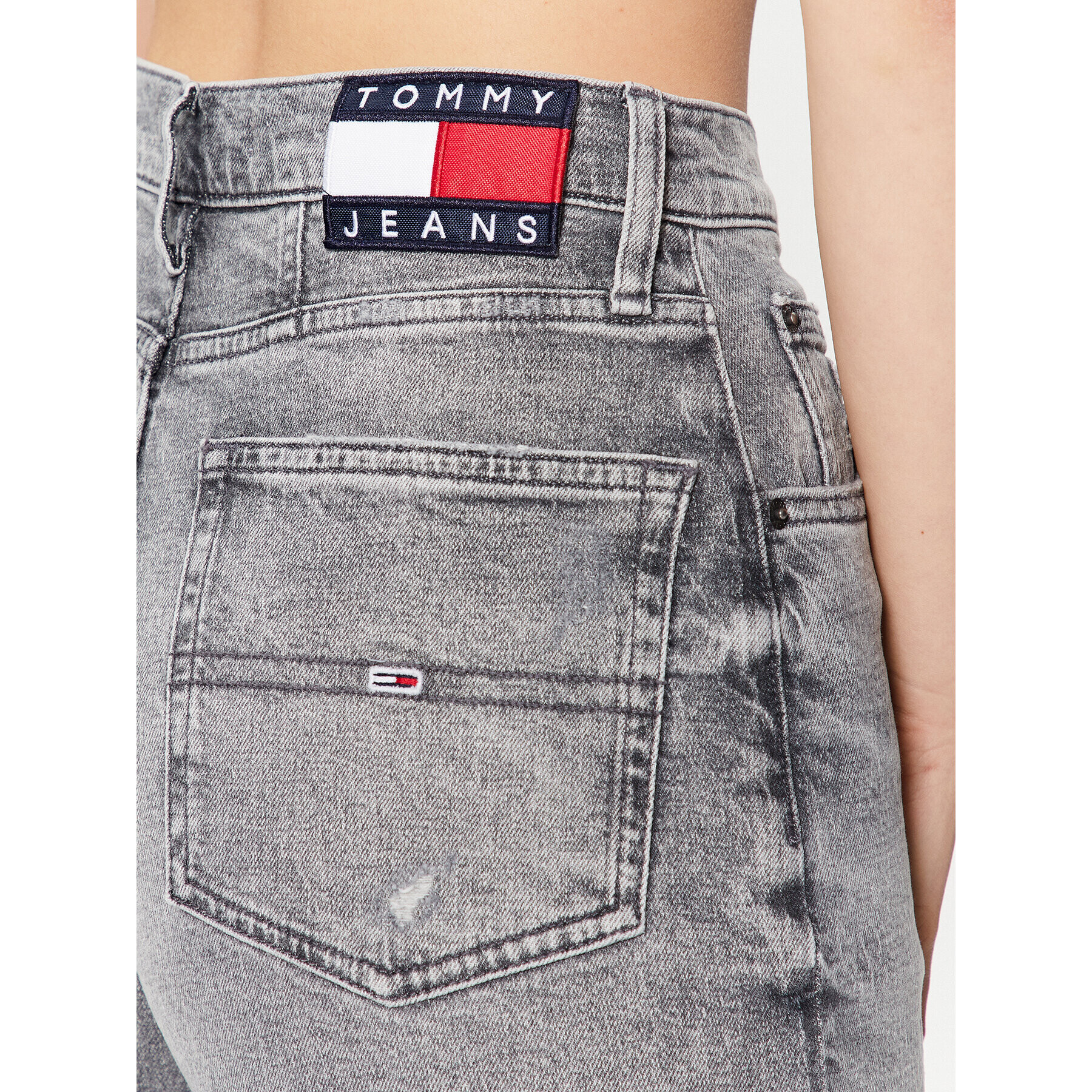 Tommy Jeans Дънки DW0DW15516 Сив Mom Fit - Pepit.bg