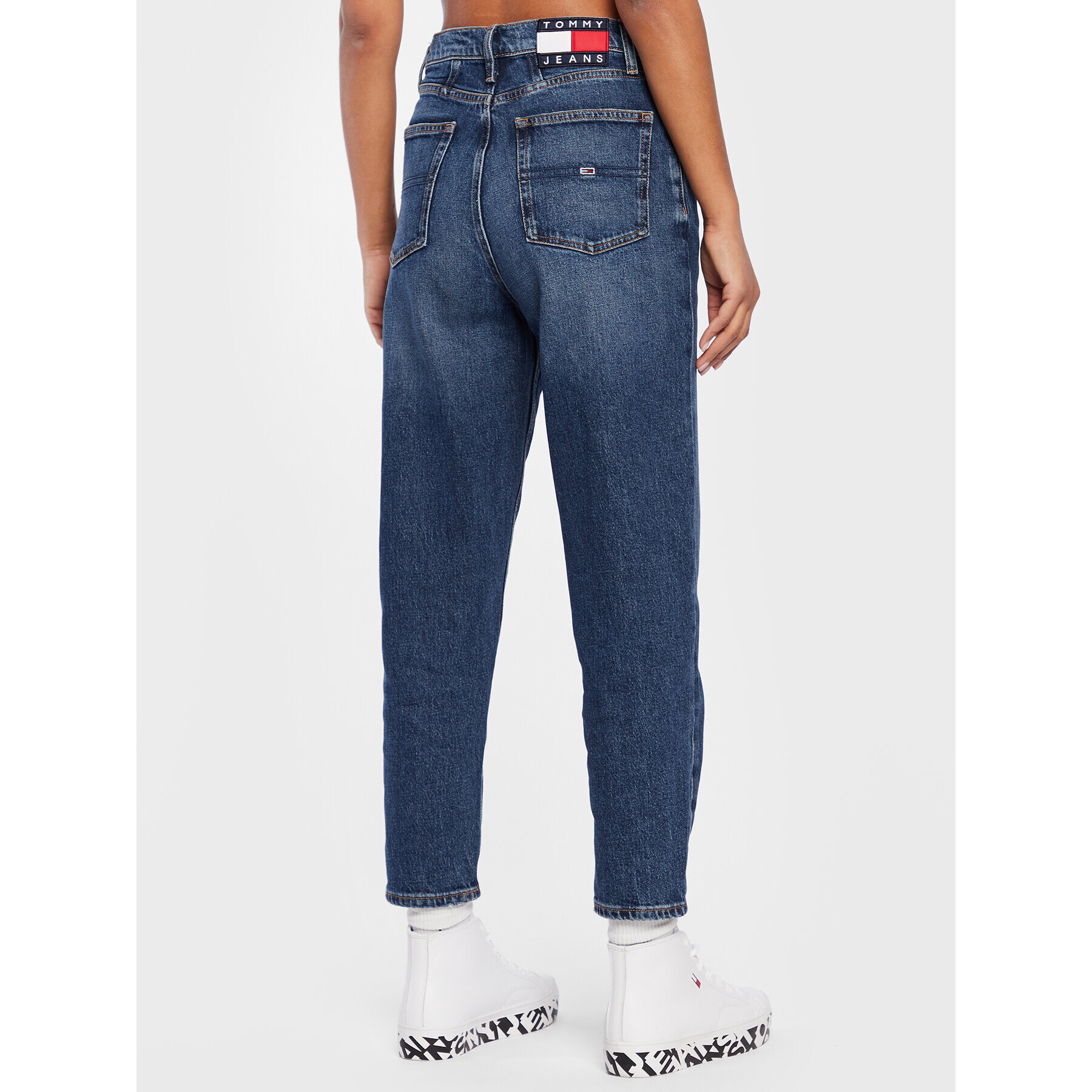 Tommy Jeans Дънки Mom DW0DW14781 Тъмносин Mom Fit - Pepit.bg