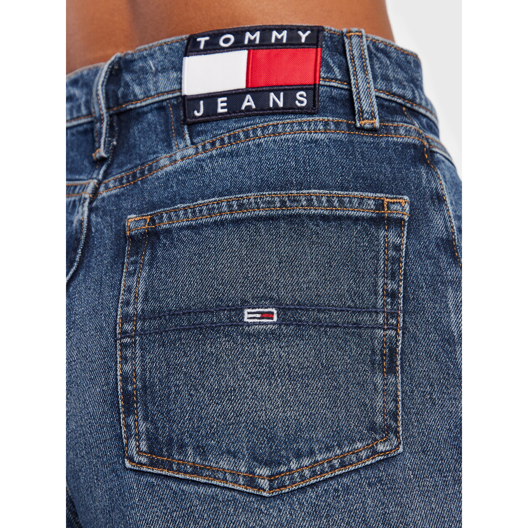 Tommy Jeans Дънки Mom DW0DW14781 Тъмносин Mom Fit - Pepit.bg