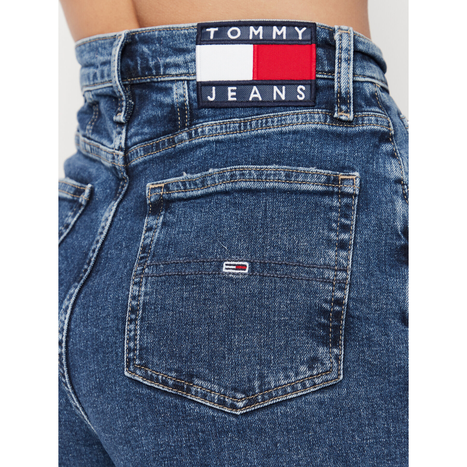 Tommy Jeans Дънки DW0DW13350 Тъмносин Mom Fit - Pepit.bg