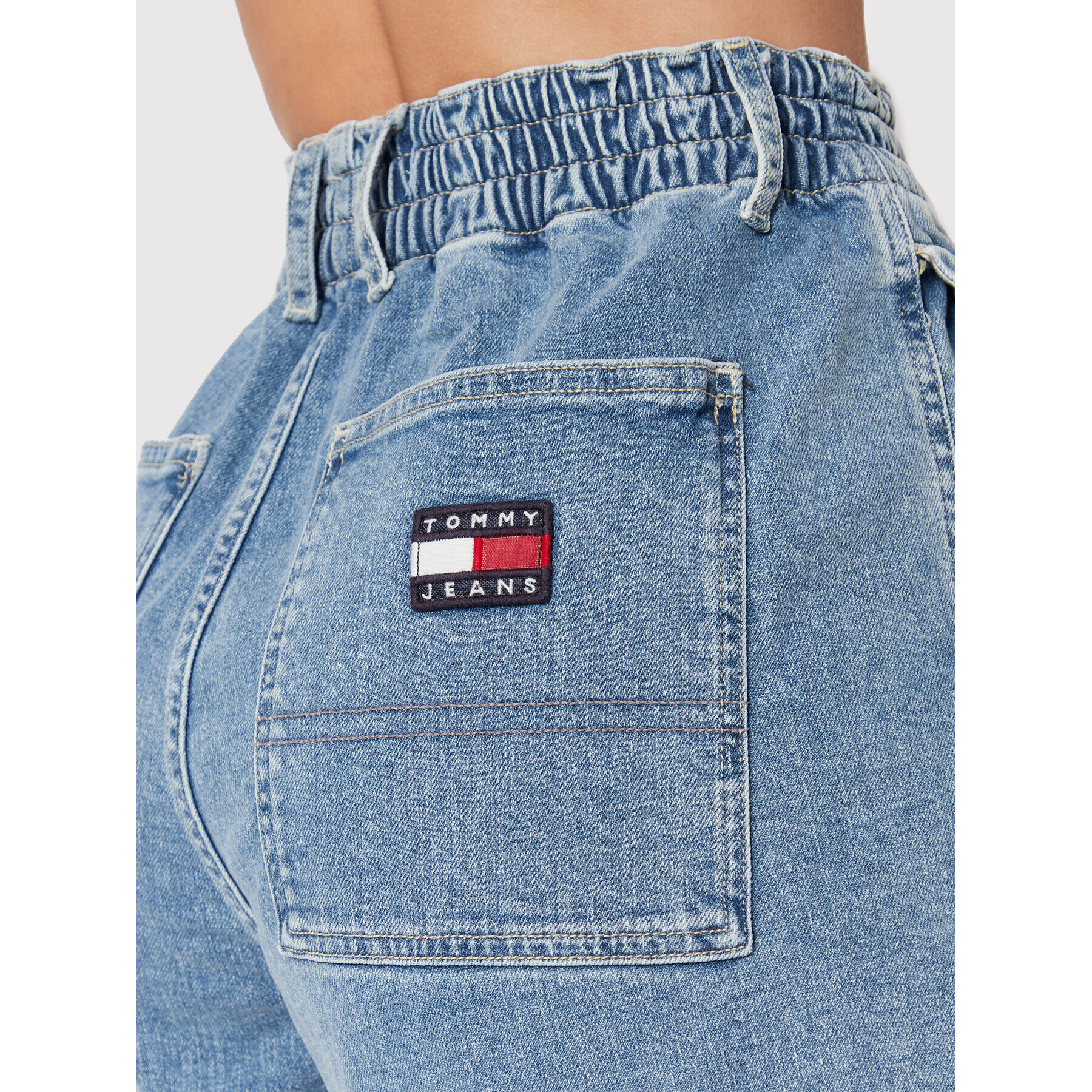 Tommy Jeans Дънки Mom Jog Jean DW0DW13771 Син Mom Fit - Pepit.bg